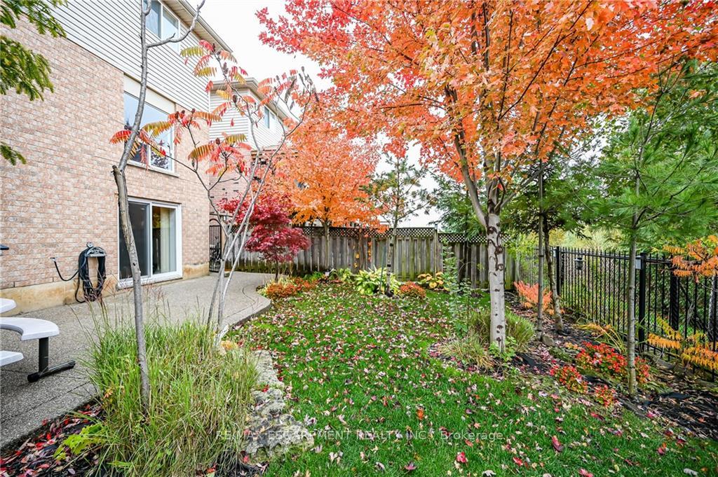 Photo 27 of Unit Lower, 129 Thames Way, Hamilton, Mount Hope — HOMEH