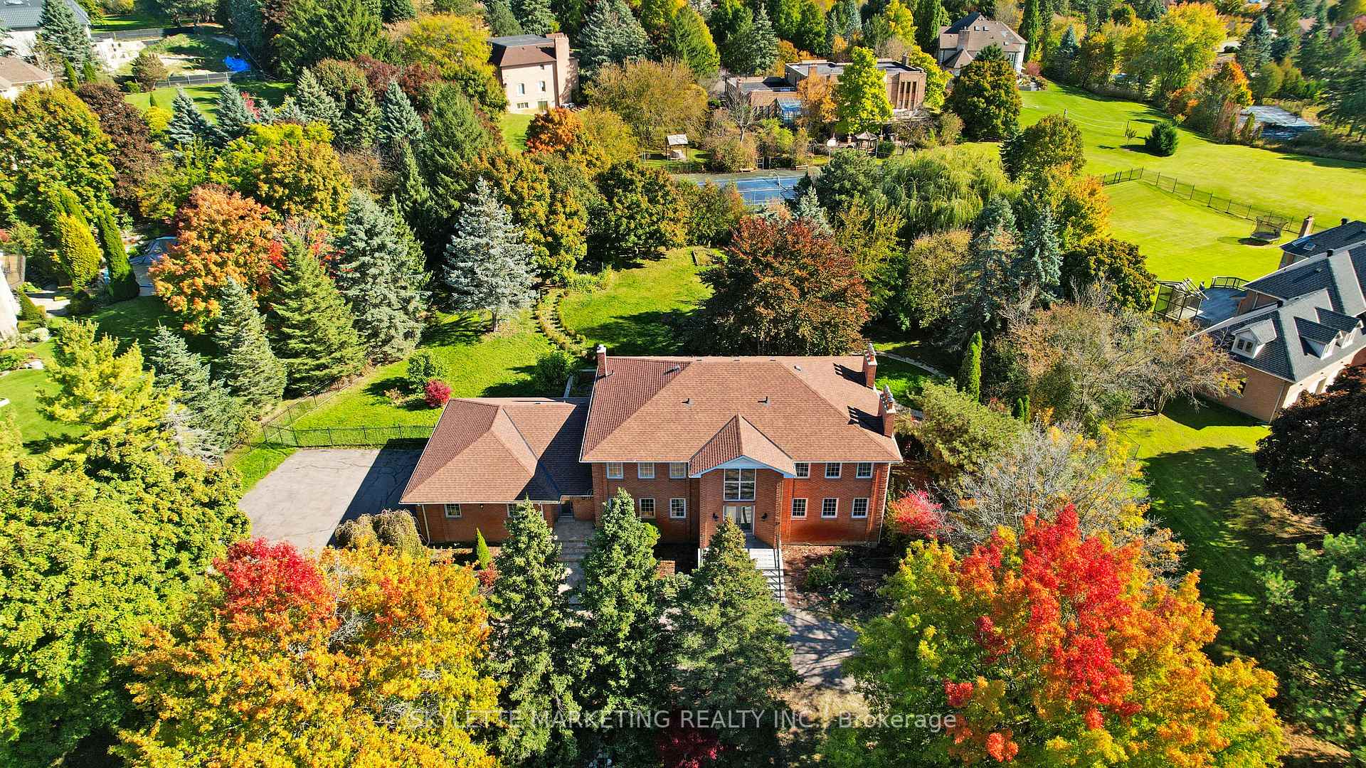 Photo 1 of 17 Boynton Circle, Markham, Victoria Manor-Jennings Gate — HOMEH