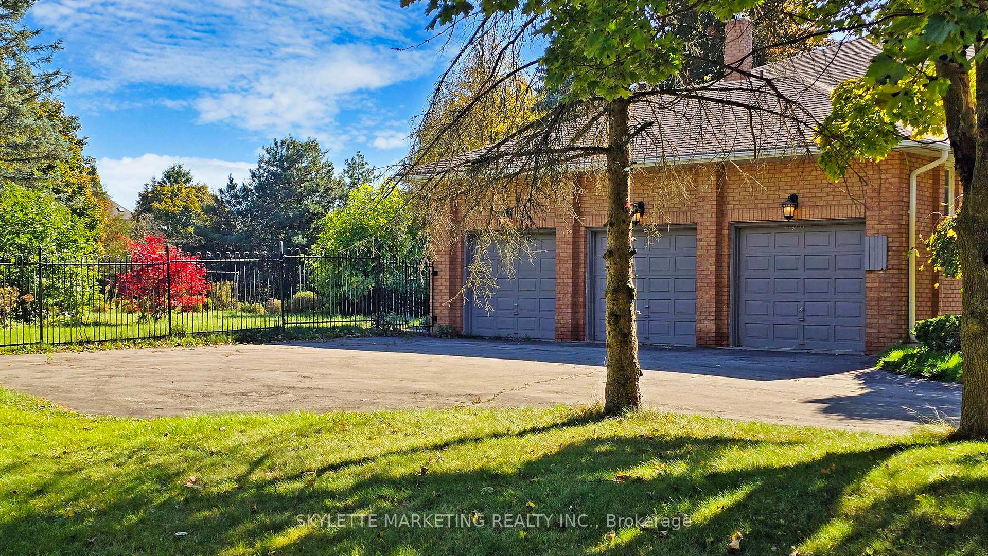 Photo 5 of 17 Boynton Circle, Markham, Victoria Manor-Jennings Gate — HOMEH