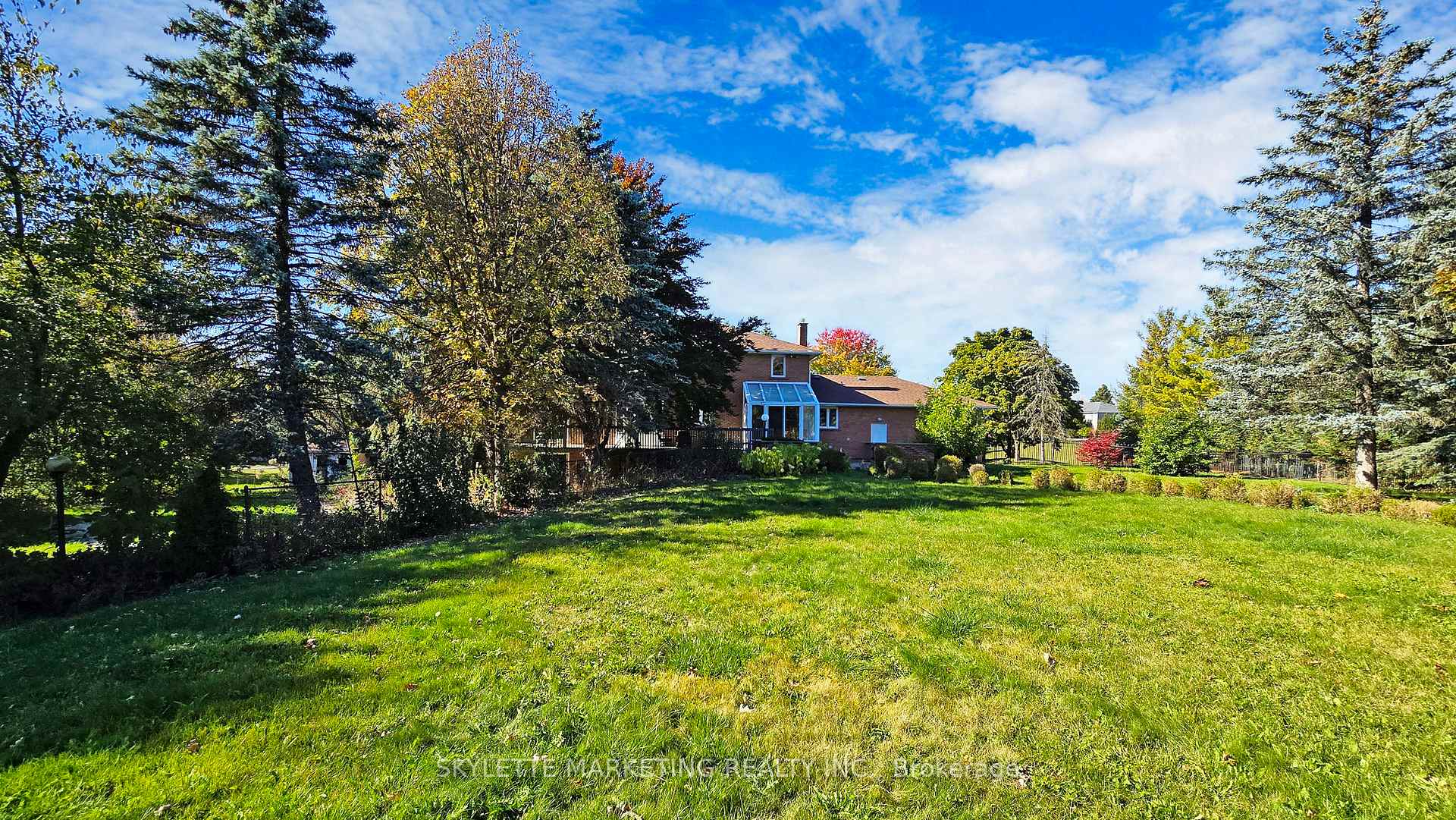 Photo 36 of 17 Boynton Circle, Markham, Victoria Manor-Jennings Gate — HOMEH