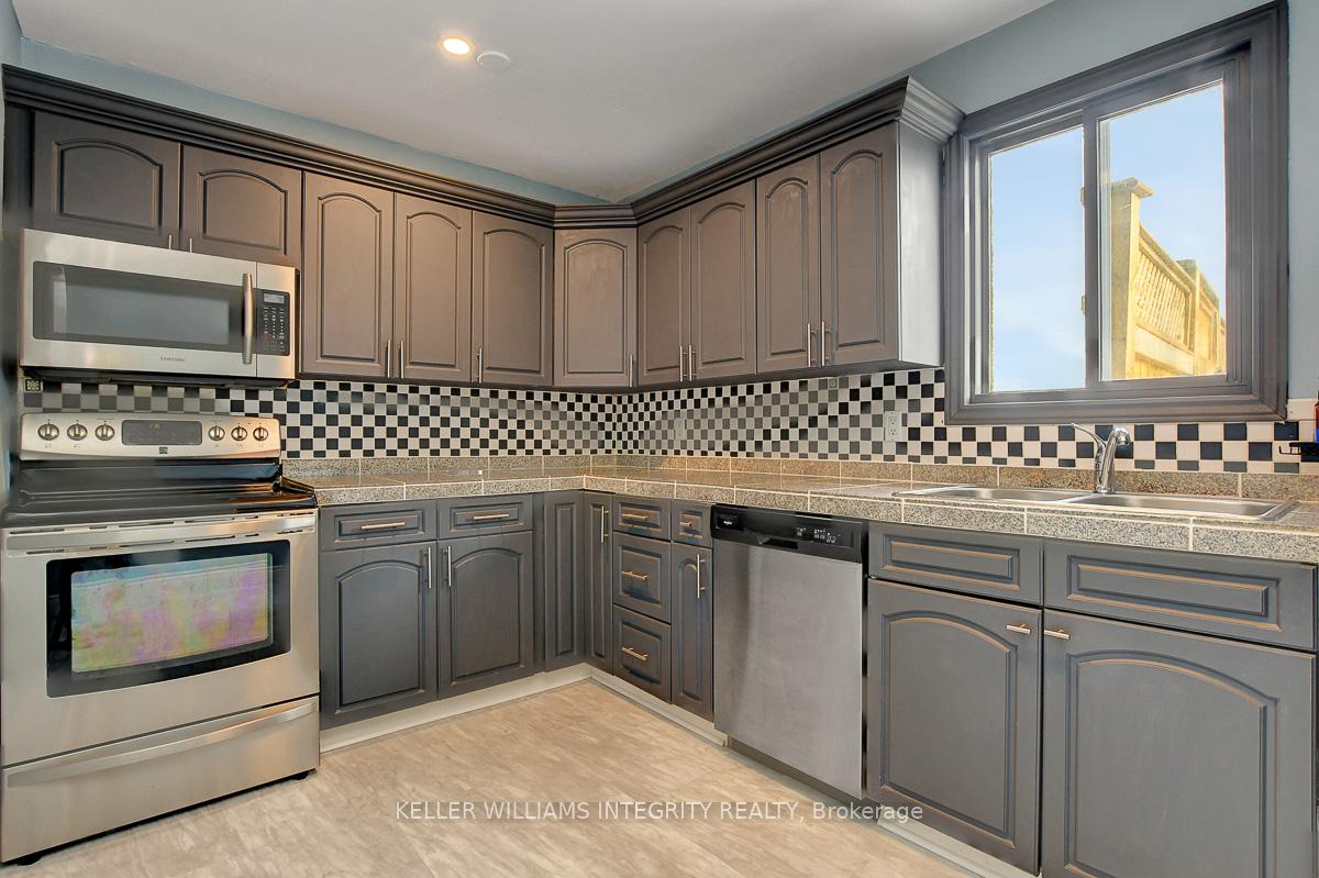 Photo 12 of 79 Morton Drive, Ottawa, Kanata - Glencairn/Hazeldean — HOMEH