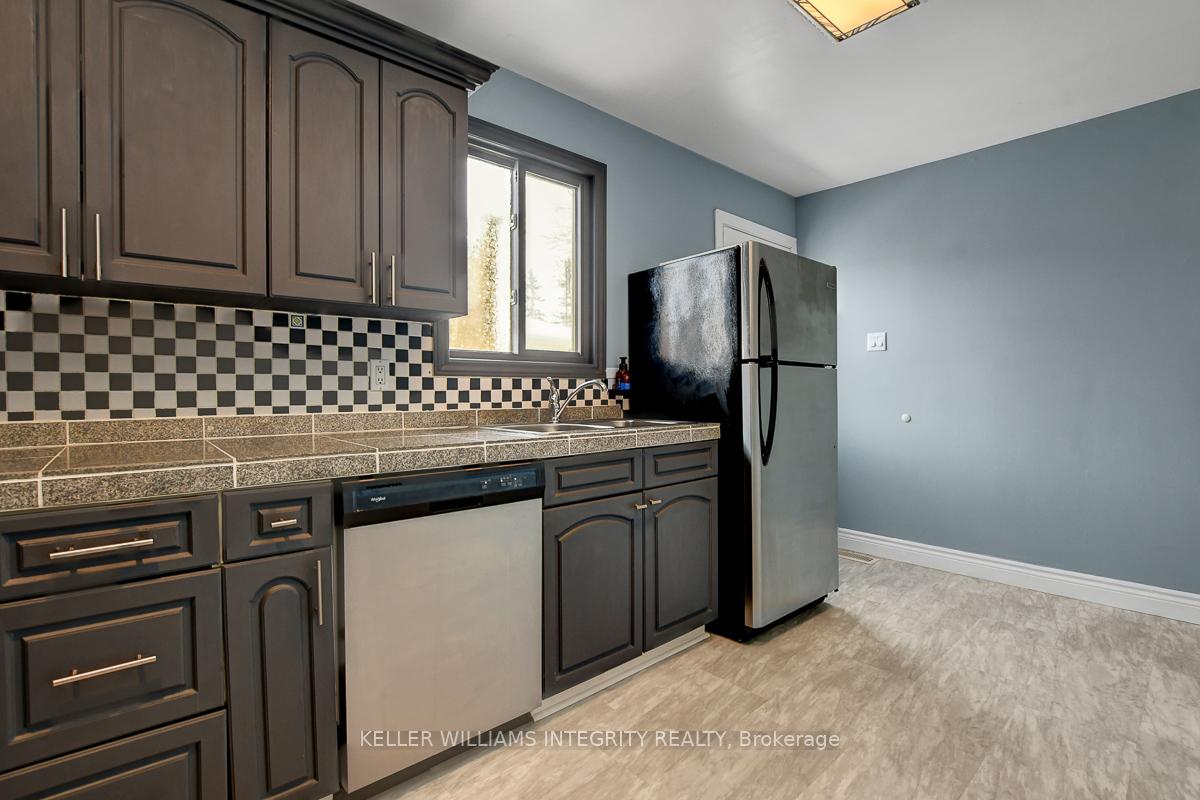 Photo 13 of 79 Morton Drive, Ottawa, Kanata - Glencairn/Hazeldean — HOMEH