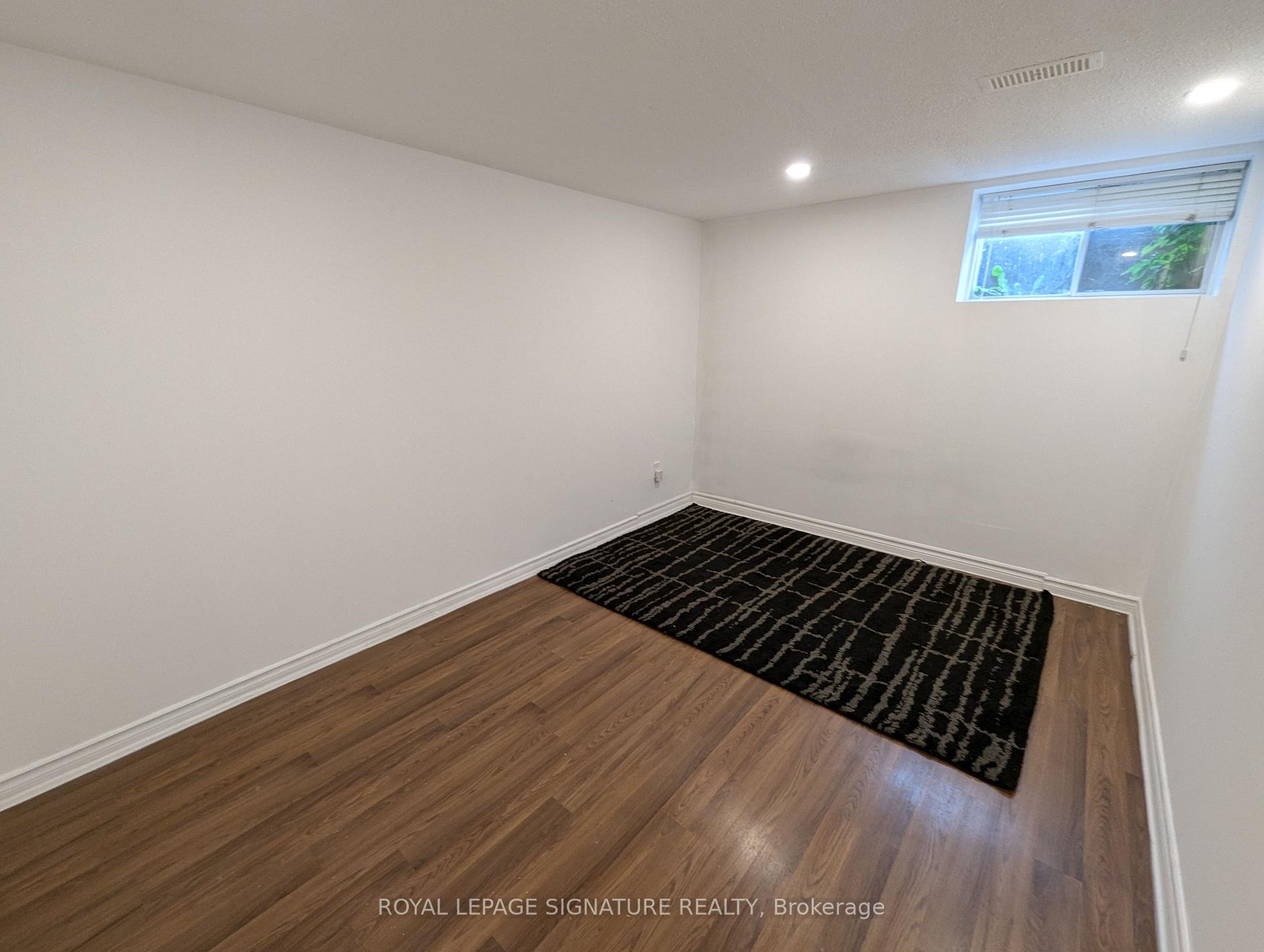 Photo 9 of 142 Allenby Avenue, Hamilton, Balfour — HOMEH
