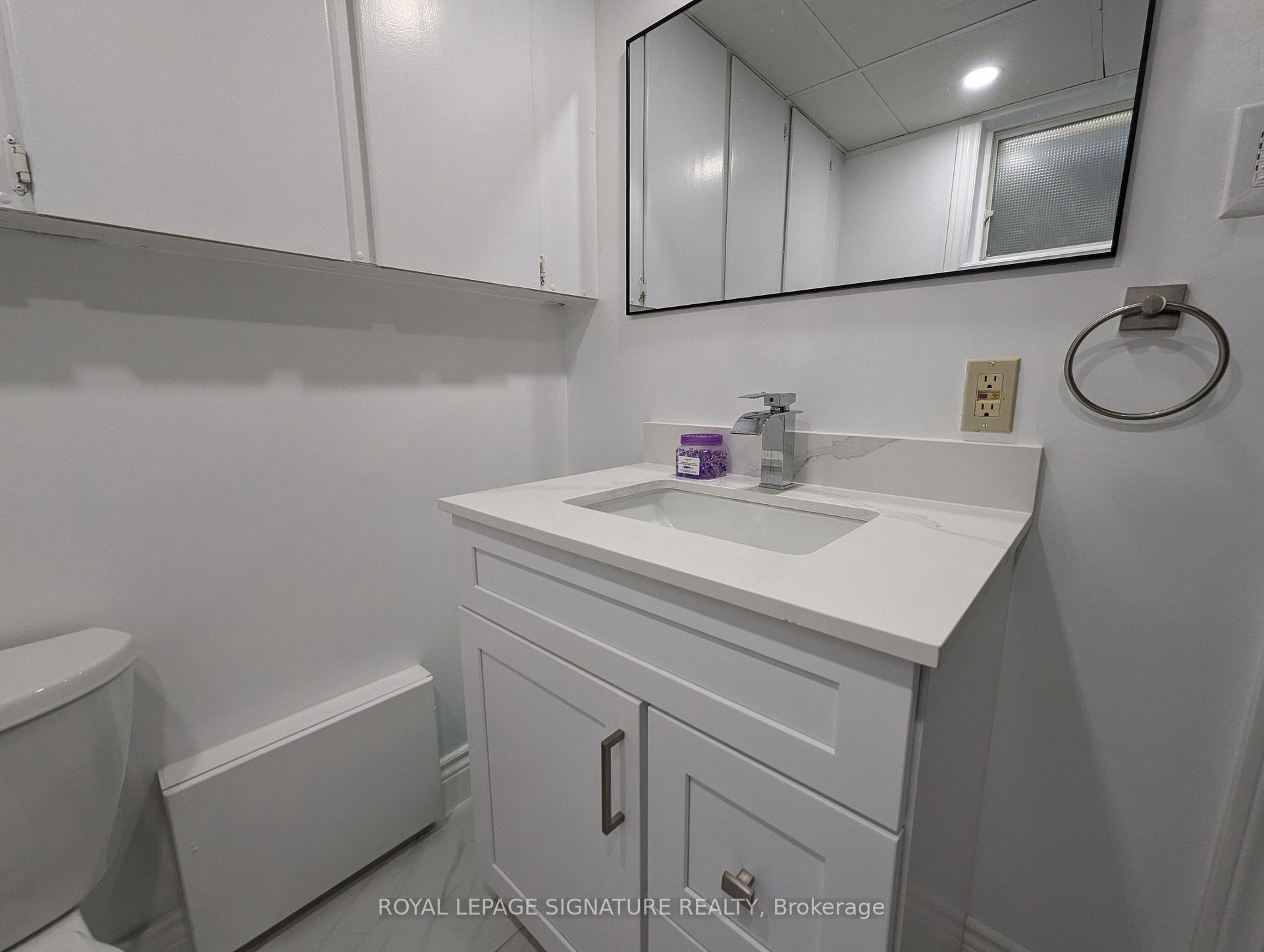 Photo 14 of 142 Allenby Avenue, Hamilton, Balfour — HOMEH