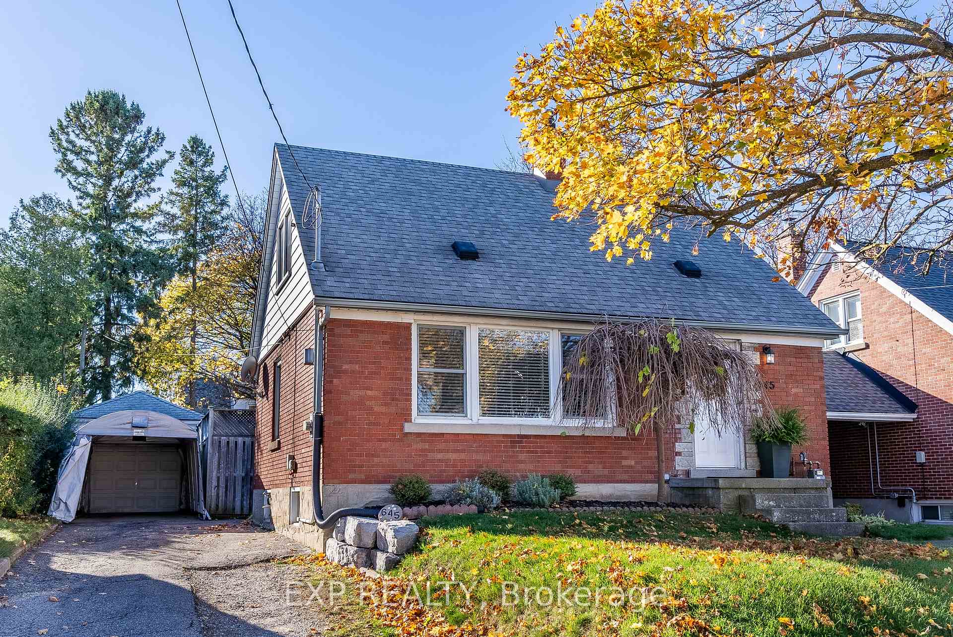 Photo 1 of 645 Weber Street E, Kitchener — HOMEH
