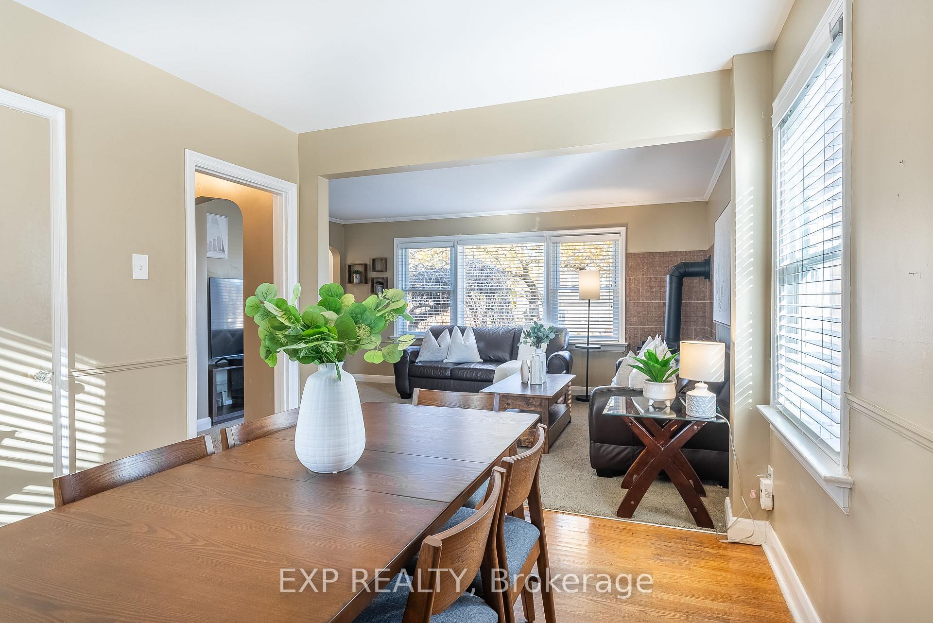 Photo 13 of 645 Weber Street E, Kitchener — HOMEH