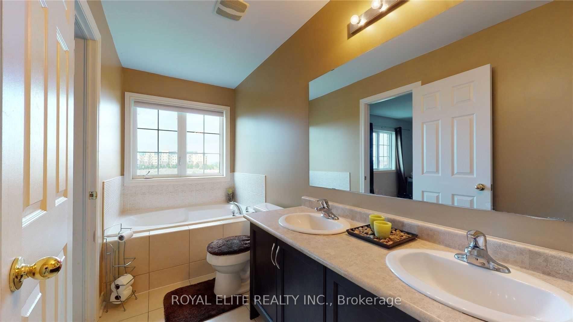 Photo 11 of 347 Hobbs Crescent, Milton, Clarke — HOMEH