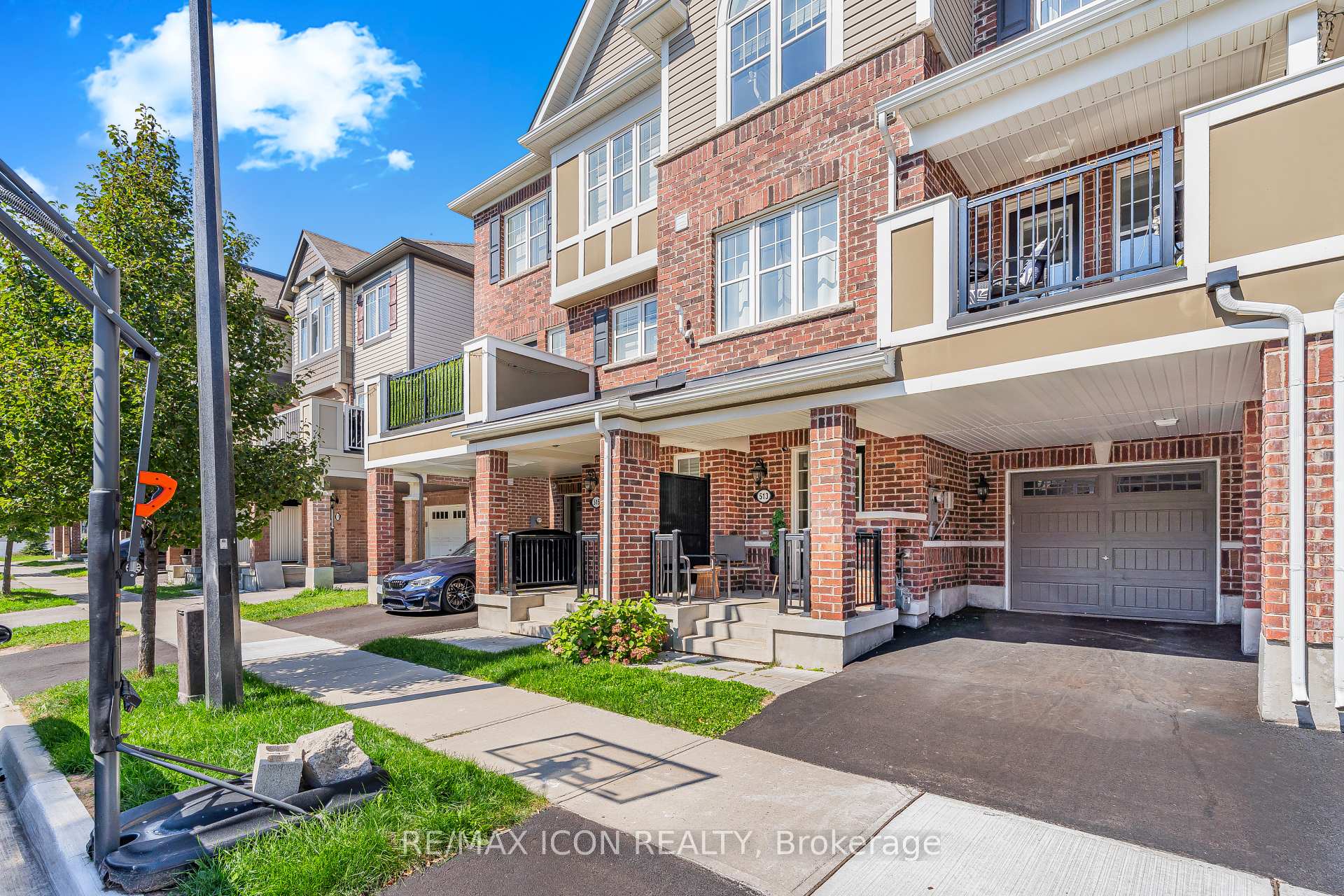 Photo 4 of 513 Fir Court, Milton, Cobban — HOMEH