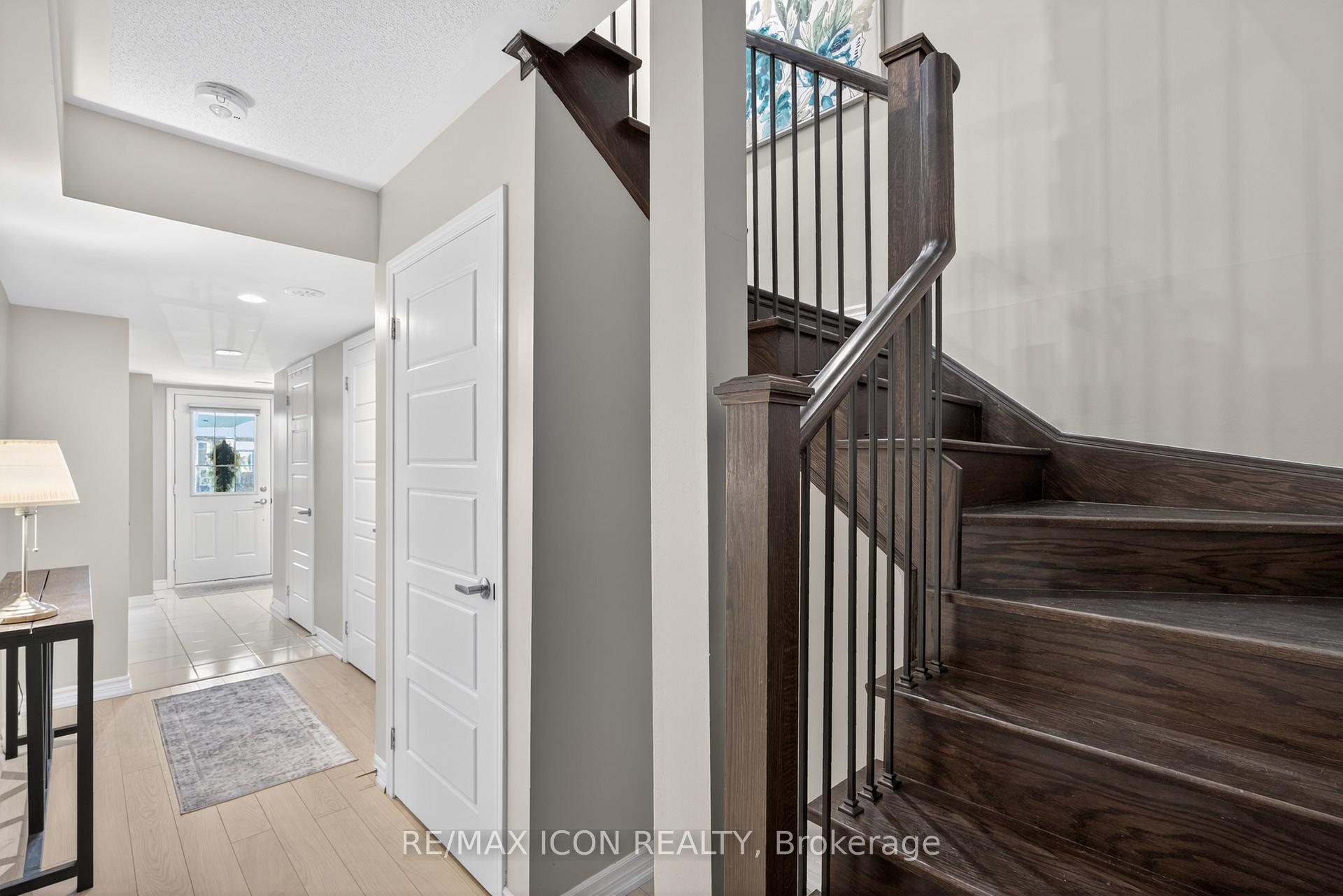 Photo 8 of 513 Fir Court, Milton, Cobban — HOMEH