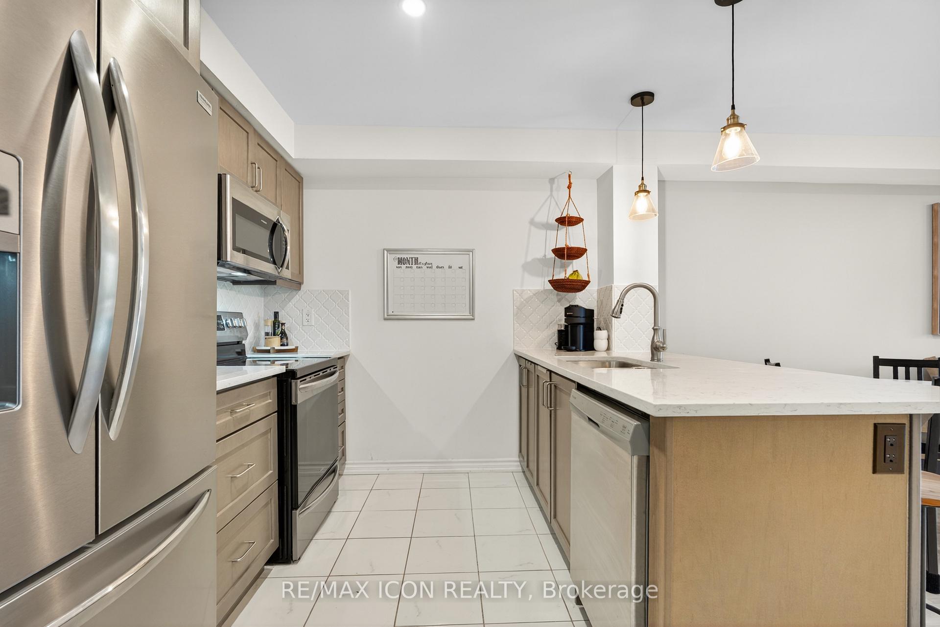 Photo 11 of 513 Fir Court, Milton, Cobban — HOMEH