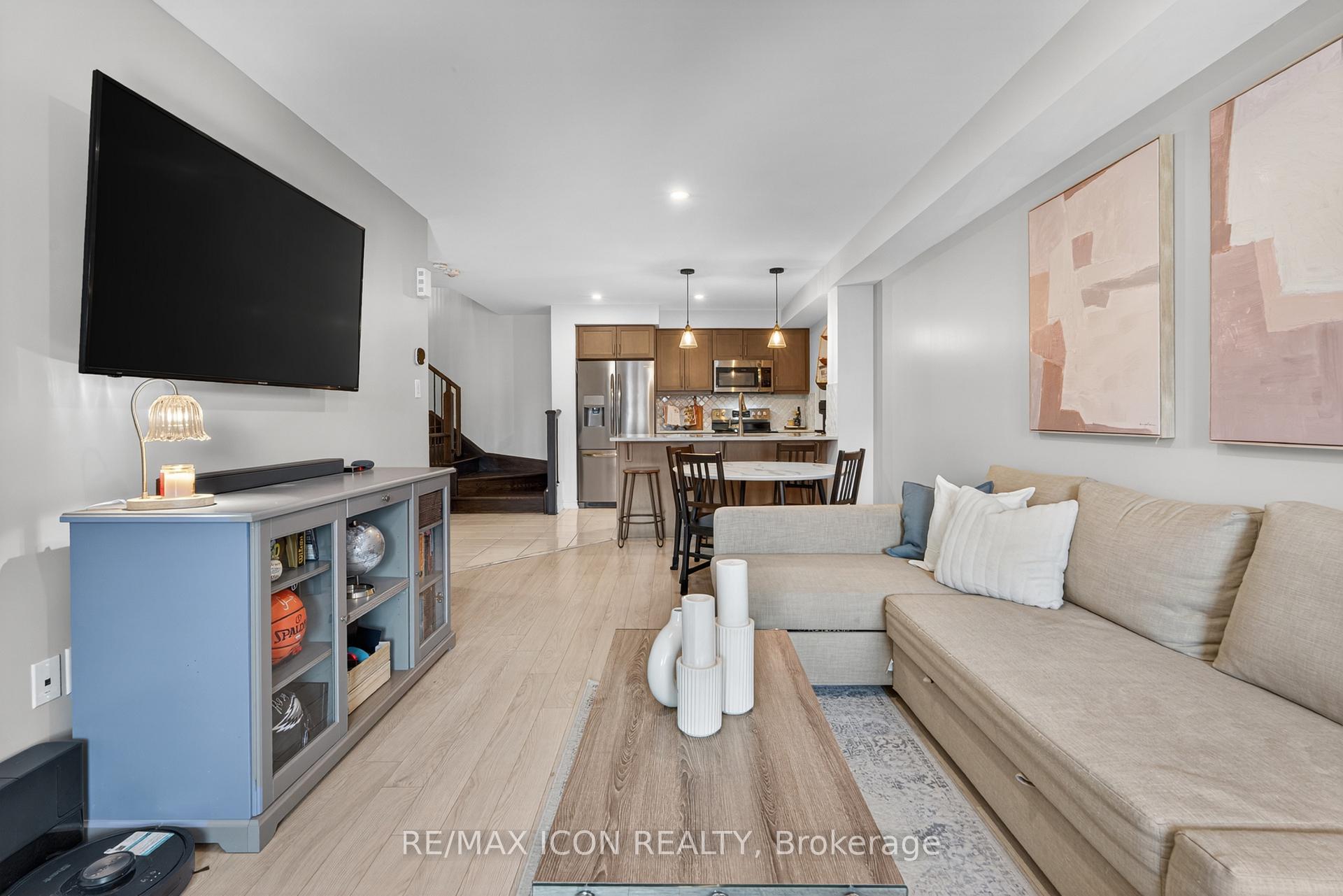 Photo 18 of 513 Fir Court, Milton, Cobban — HOMEH