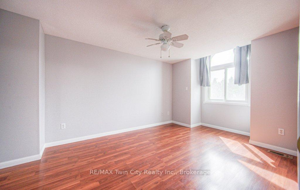 Photo 20 of 305 Brembel Crescent, Kitchener — HOMEH
