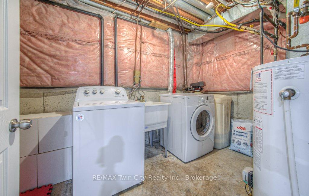 Photo 26 of 305 Brembel Crescent, Kitchener — HOMEH