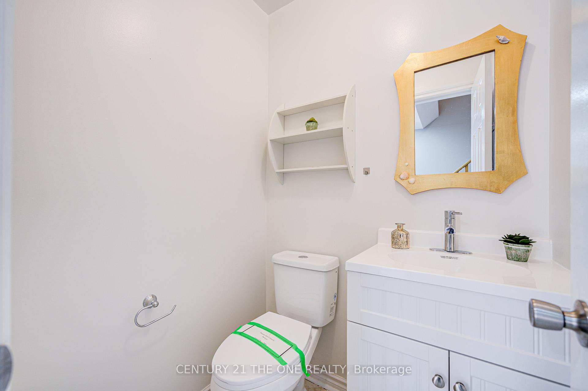 Photo 11 of 12 Featherstone Avenue, Markham, Middlefield — HOMEH