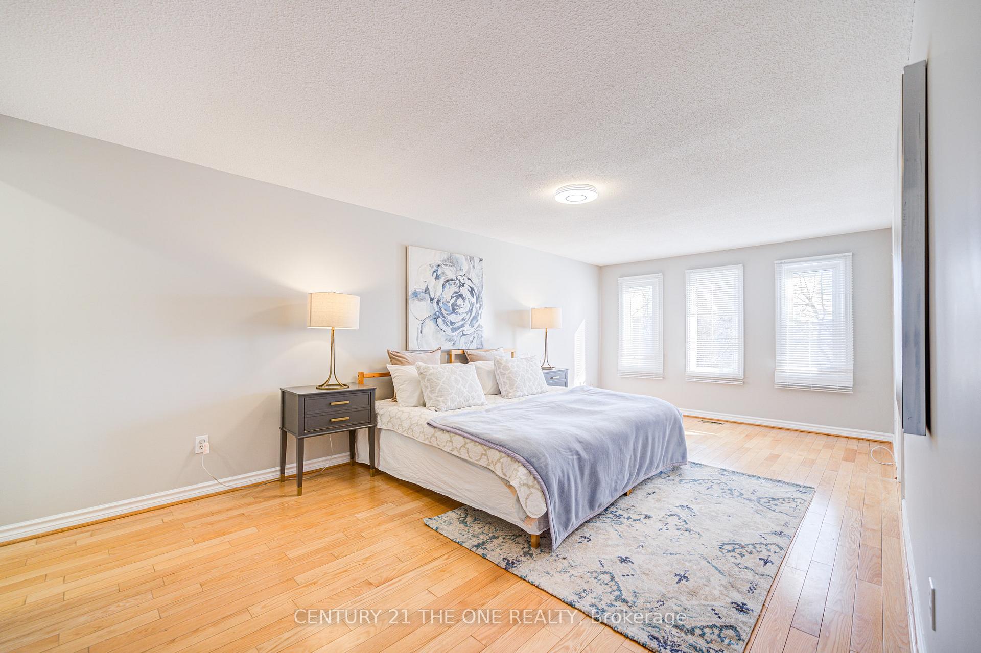 Photo 19 of 12 Featherstone Avenue, Markham, Middlefield — HOMEH