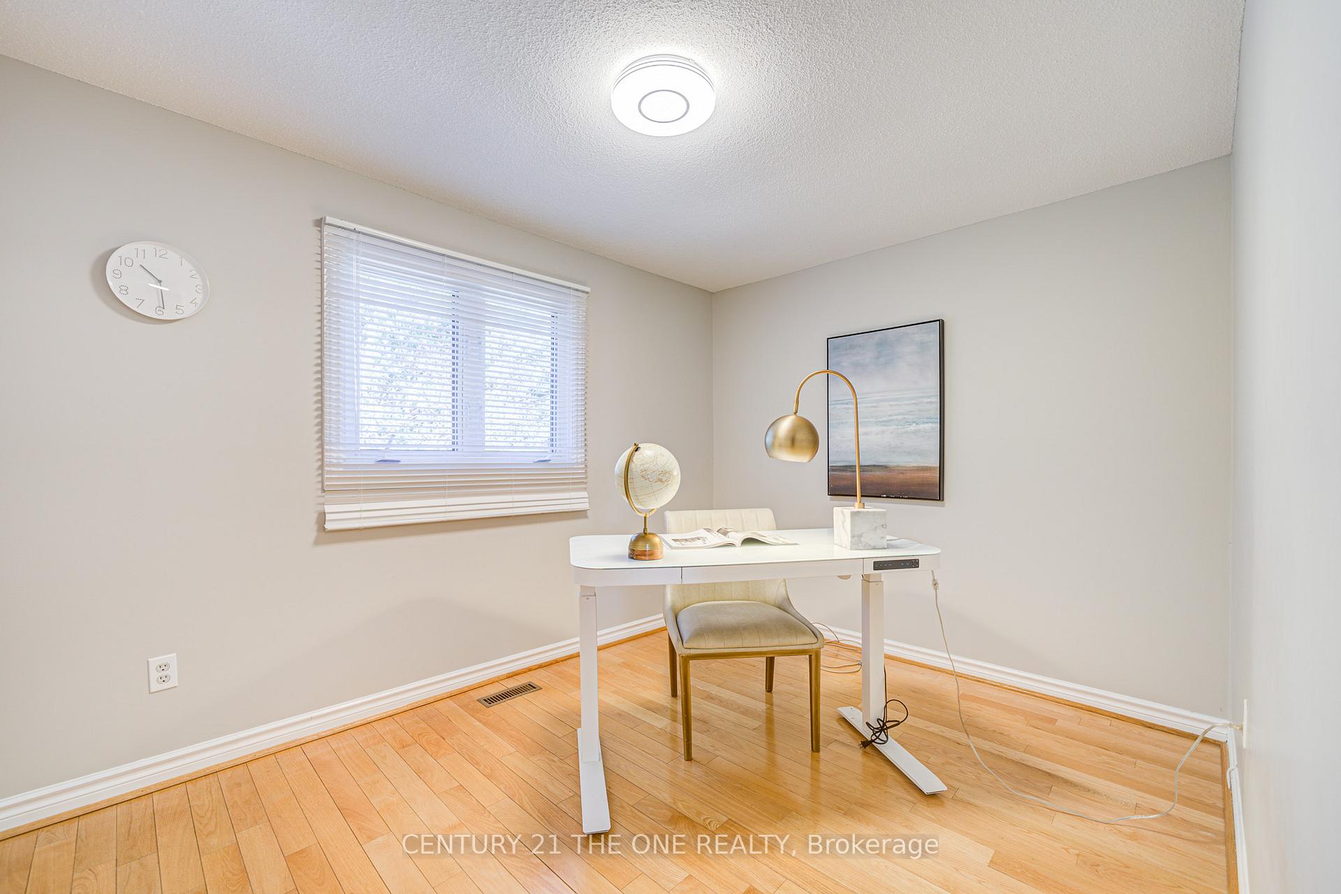 Photo 25 of 12 Featherstone Avenue, Markham, Middlefield — HOMEH