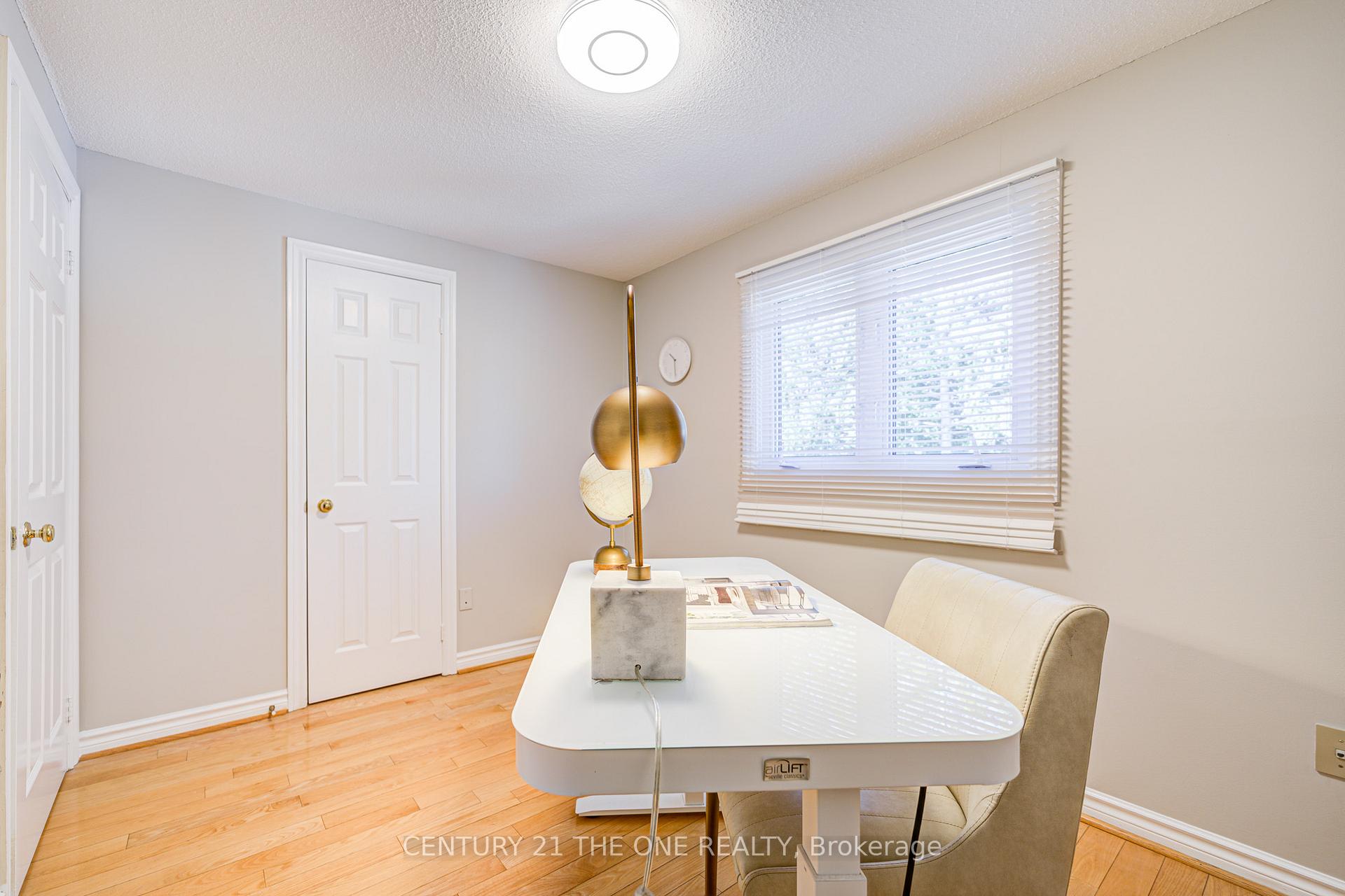 Photo 27 of 12 Featherstone Avenue, Markham, Middlefield — HOMEH