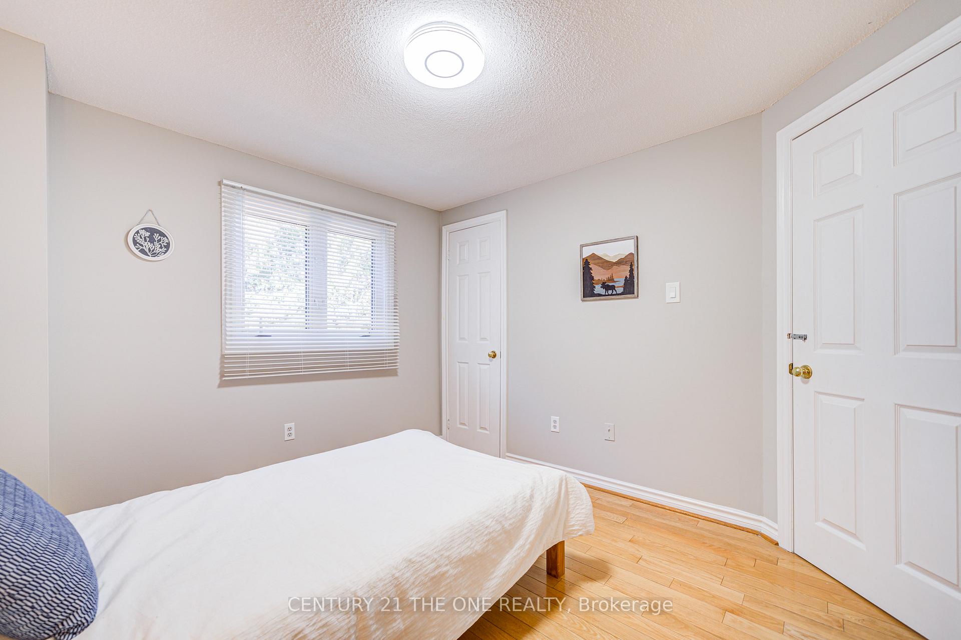 Photo 30 of 12 Featherstone Avenue, Markham, Middlefield — HOMEH