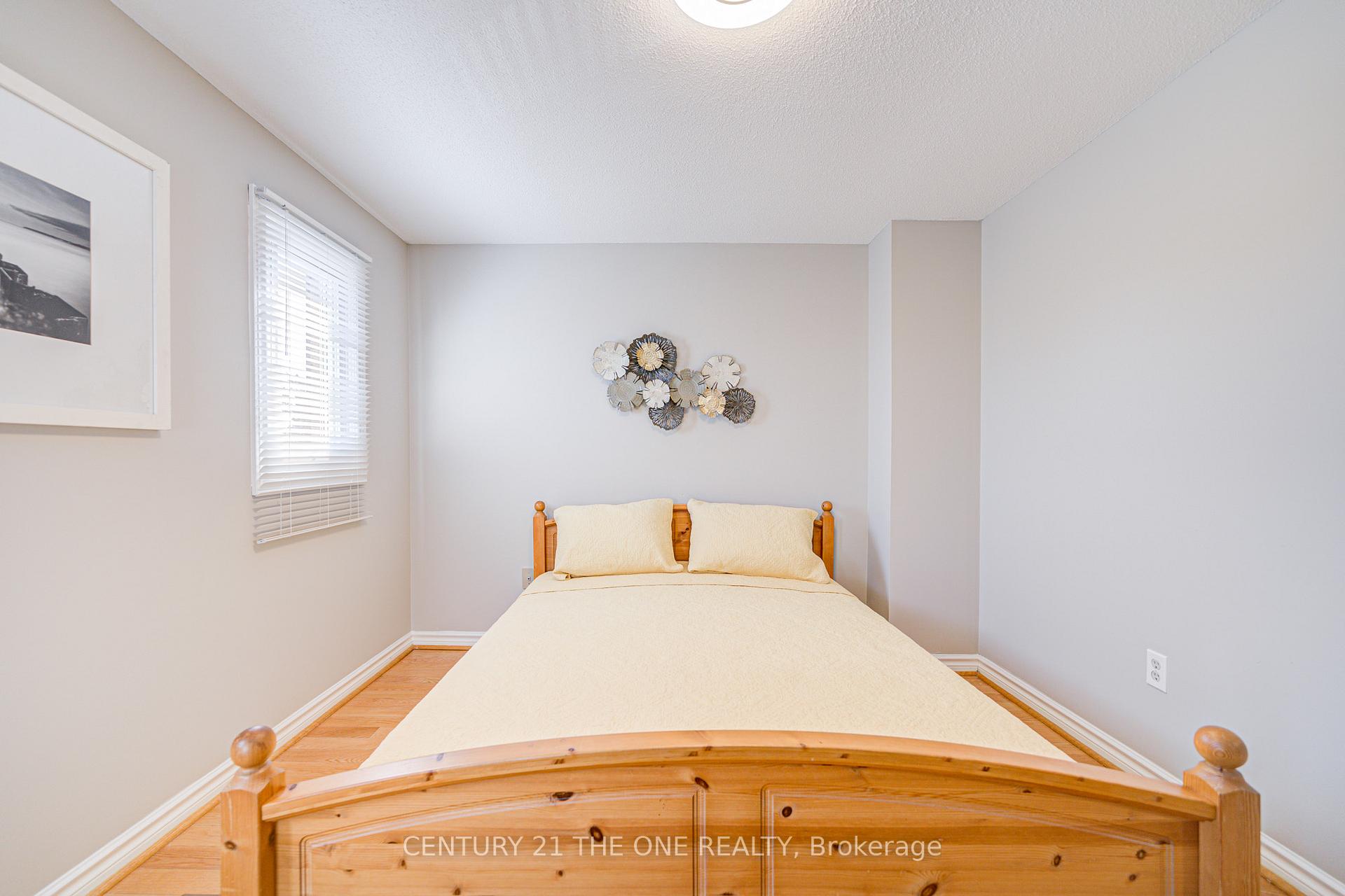 Photo 34 of 12 Featherstone Avenue, Markham, Middlefield — HOMEH