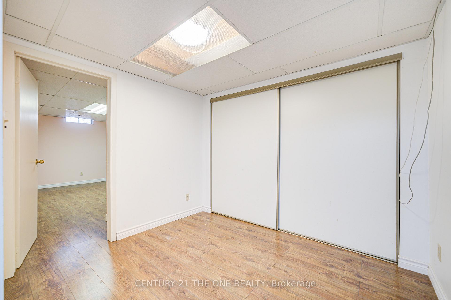 Photo 35 of 12 Featherstone Avenue, Markham, Middlefield — HOMEH