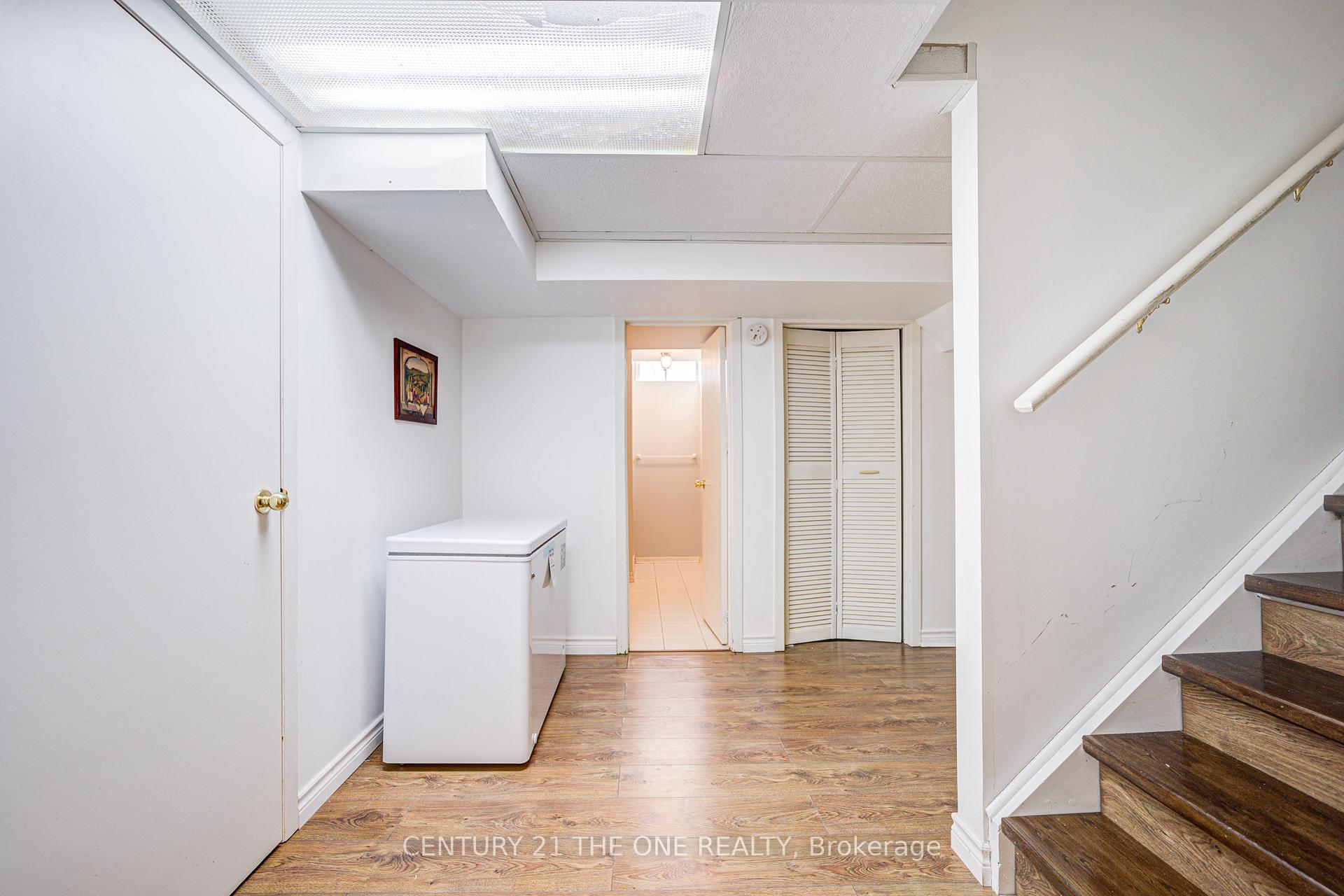 Photo 36 of 12 Featherstone Avenue, Markham, Middlefield — HOMEH