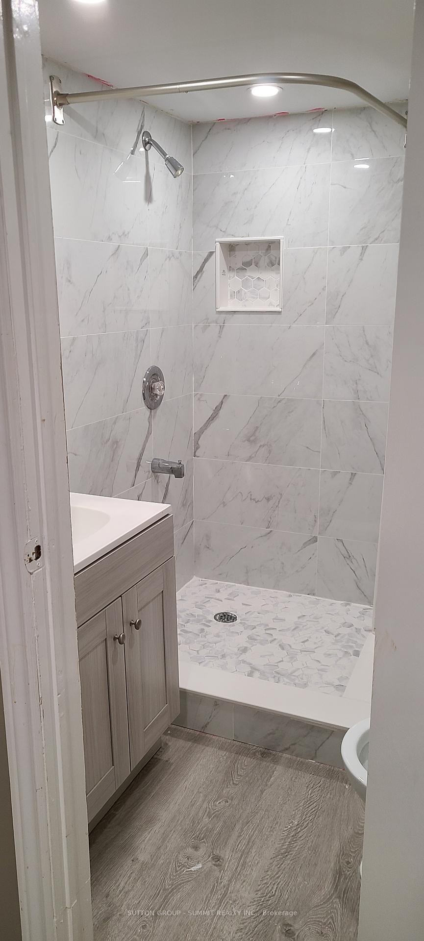 Photo 7 of Unit Main, 378 East 18th Street, Hamilton, Hill Park — HOMEH