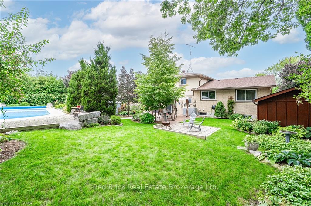 Photo 35 of 31 Kingston Crescent, Kitchener — HOMEH