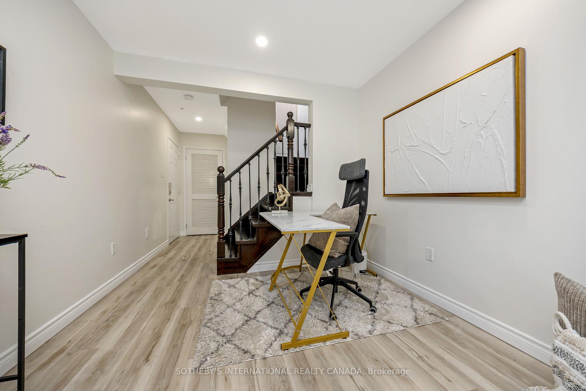 Photo 5 of 921 Burrows Gate, Milton, Coates — HOMEH