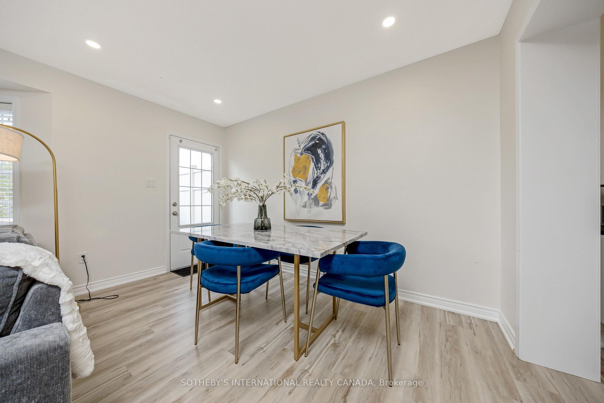 Photo 12 of 921 Burrows Gate, Milton, Coates — HOMEH