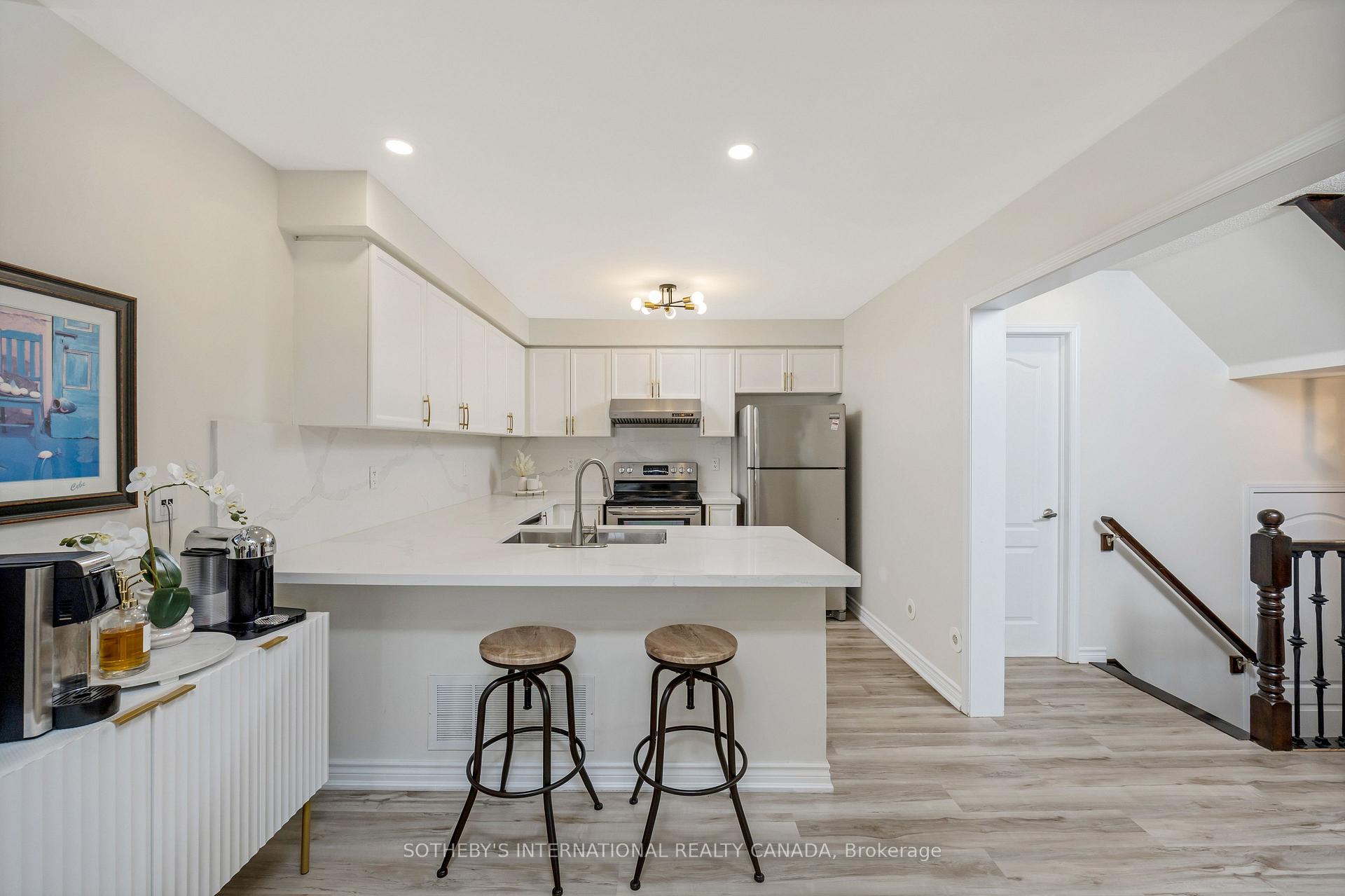Photo 14 of 921 Burrows Gate, Milton, Coates — HOMEH