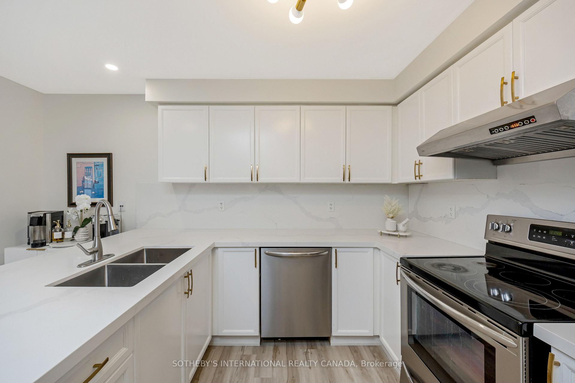 Photo 17 of 921 Burrows Gate, Milton, Coates — HOMEH