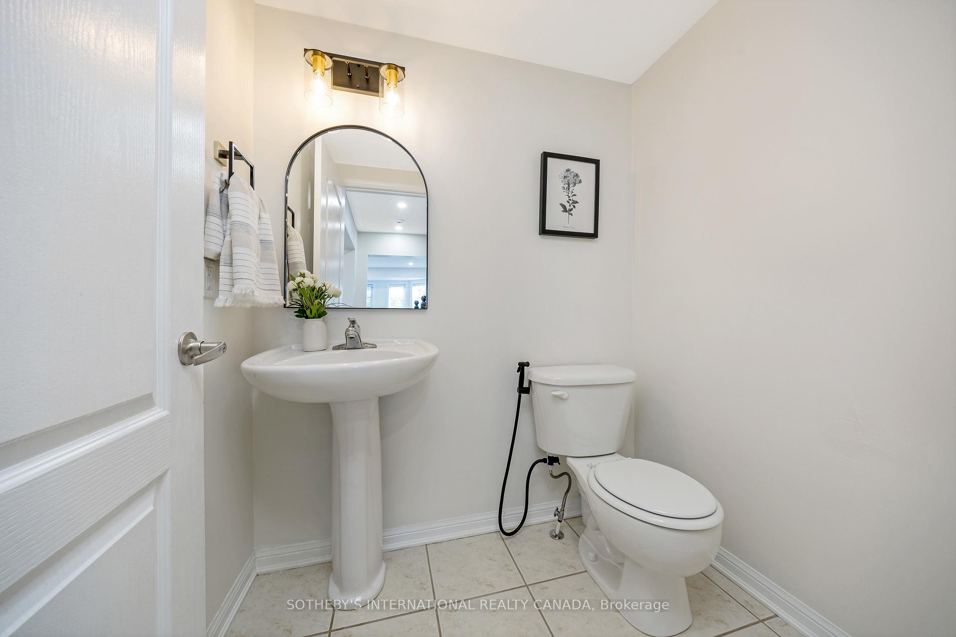 Photo 20 of 921 Burrows Gate, Milton, Coates — HOMEH