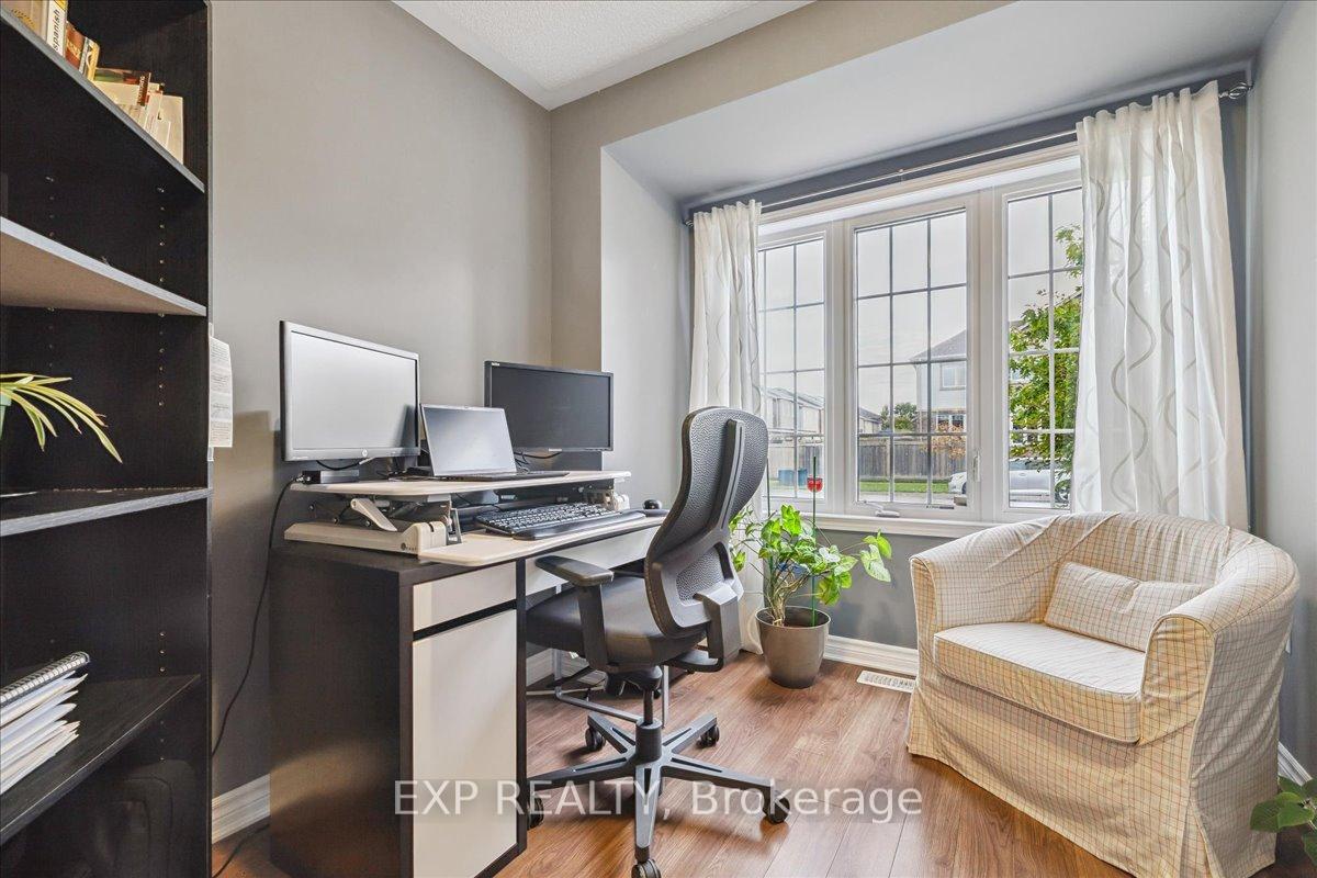 Photo 5 of 476 Yates Drive, Milton, Coates — HOMEH