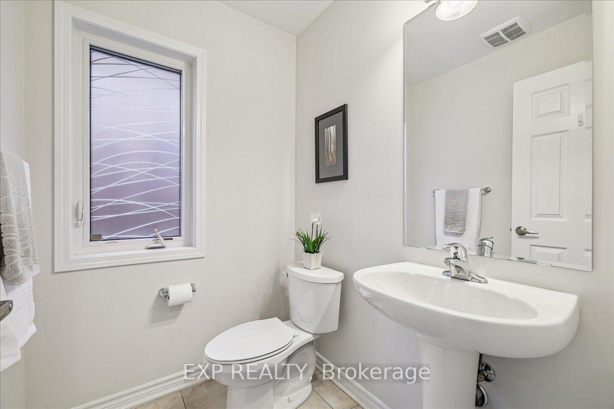 Photo 8 of 476 Yates Drive, Milton, Coates — HOMEH