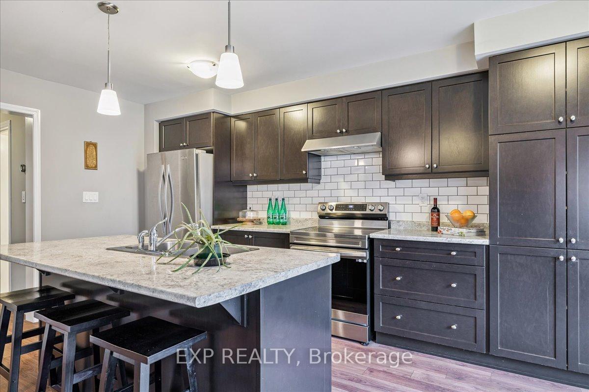 Photo 11 of 476 Yates Drive, Milton, Coates — HOMEH