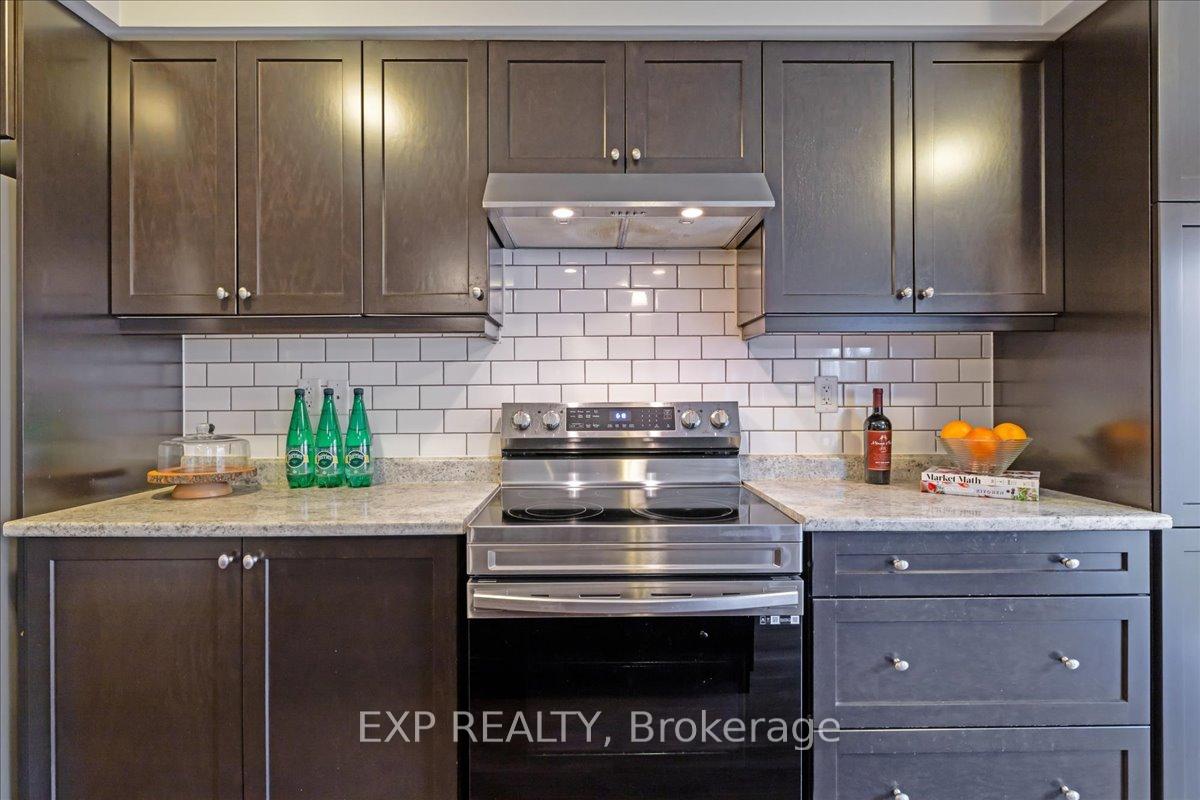 Photo 12 of 476 Yates Drive, Milton, Coates — HOMEH