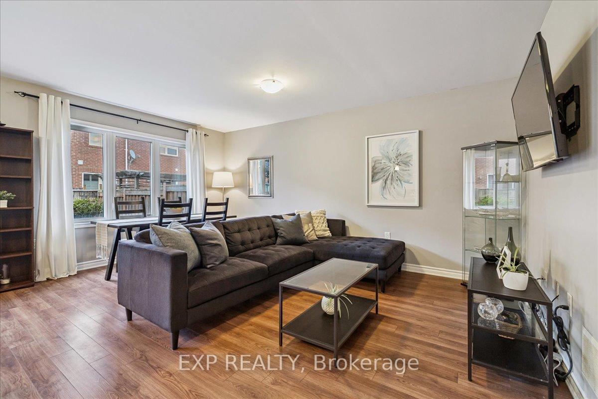 Photo 16 of 476 Yates Drive, Milton, Coates — HOMEH
