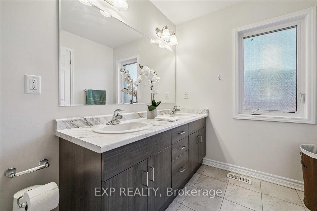 Photo 22 of 476 Yates Drive, Milton, Coates — HOMEH