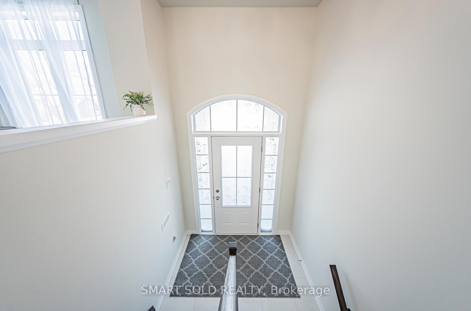 Photo 5 of 6875 14th Avenue, Markham, Box Grove — HOMEH