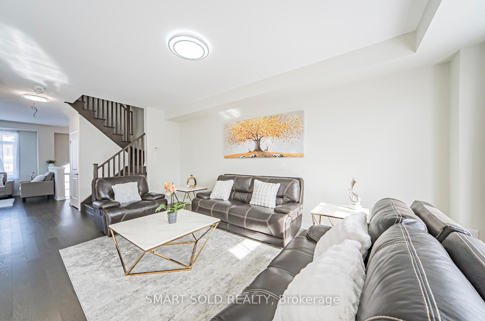 Photo 12 of 6875 14th Avenue, Markham, Box Grove — HOMEH