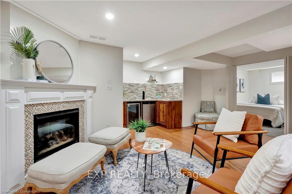 Photo 30 of 173 Deer Ridge Drive, Kitchener — HOMEH