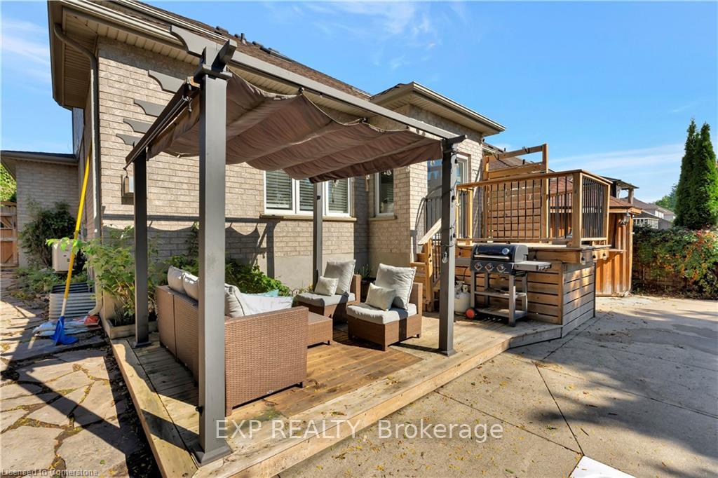 Photo 35 of 173 Deer Ridge Drive, Kitchener — HOMEH