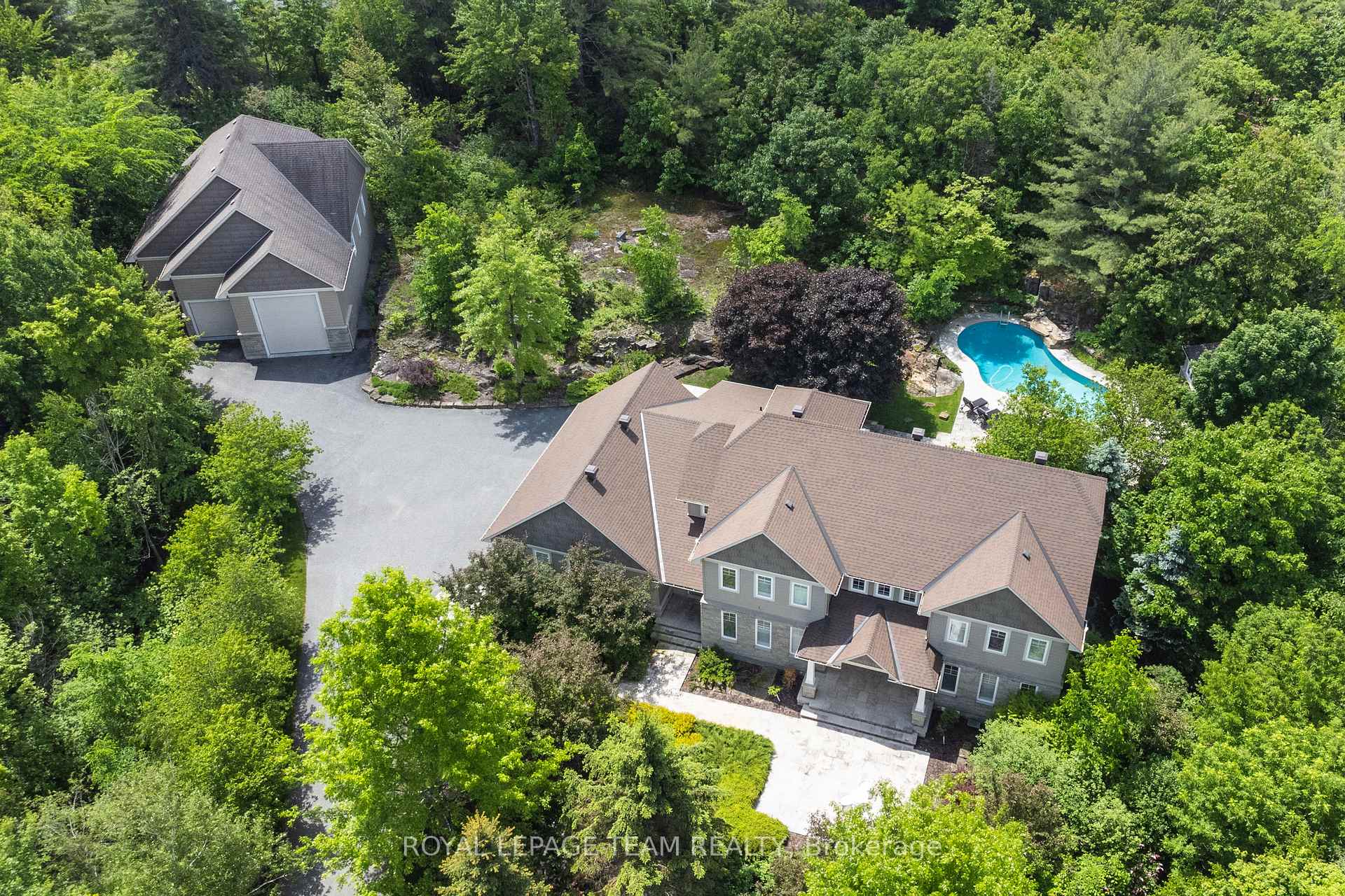 Photo 2 of 284 Ridgeside Farm Drive, Ottawa, Kanata - Kanata (North West) — HOMEH