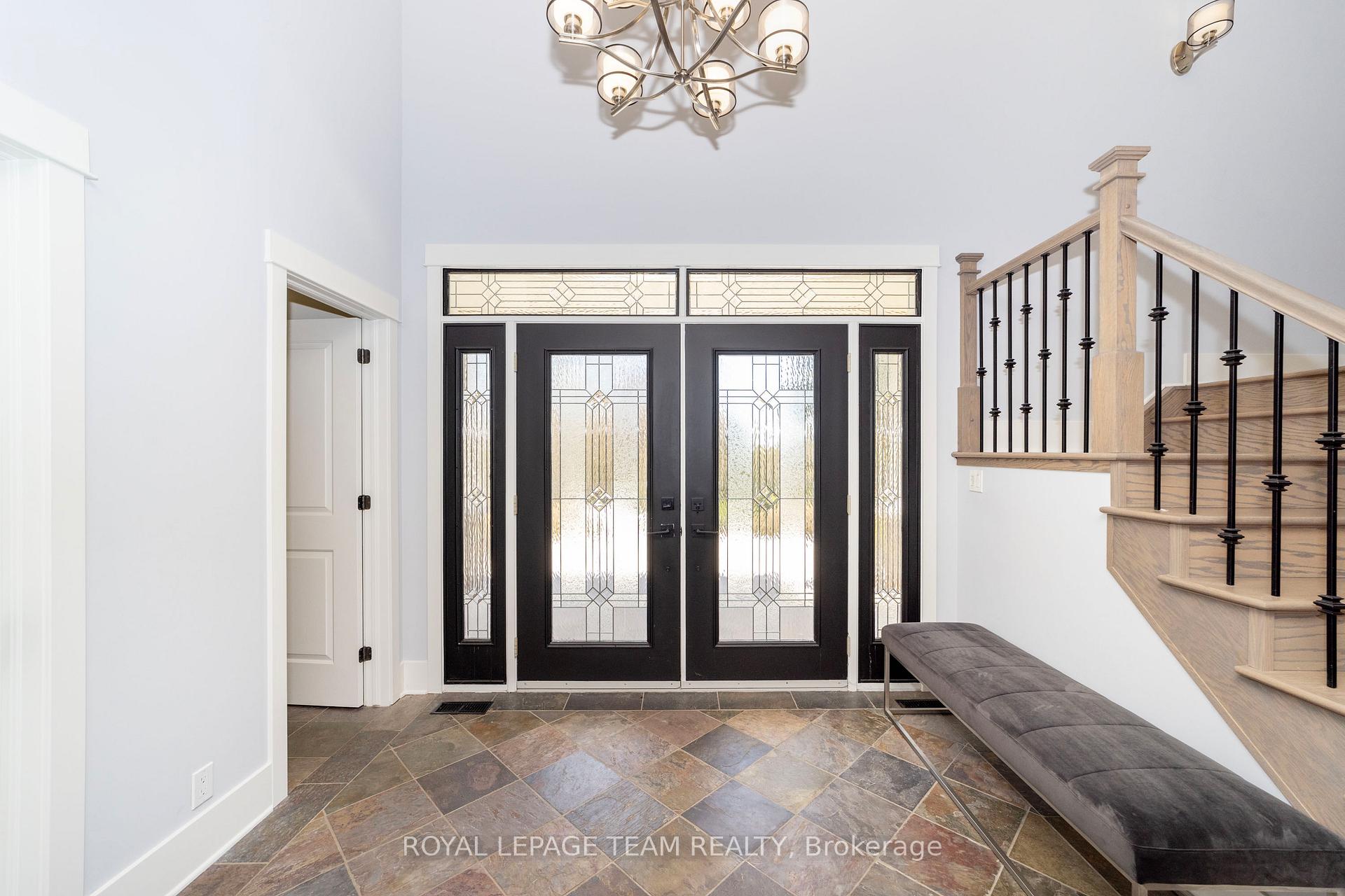 Photo 5 of 284 Ridgeside Farm Drive, Ottawa, Kanata - Kanata (North West) — HOMEH