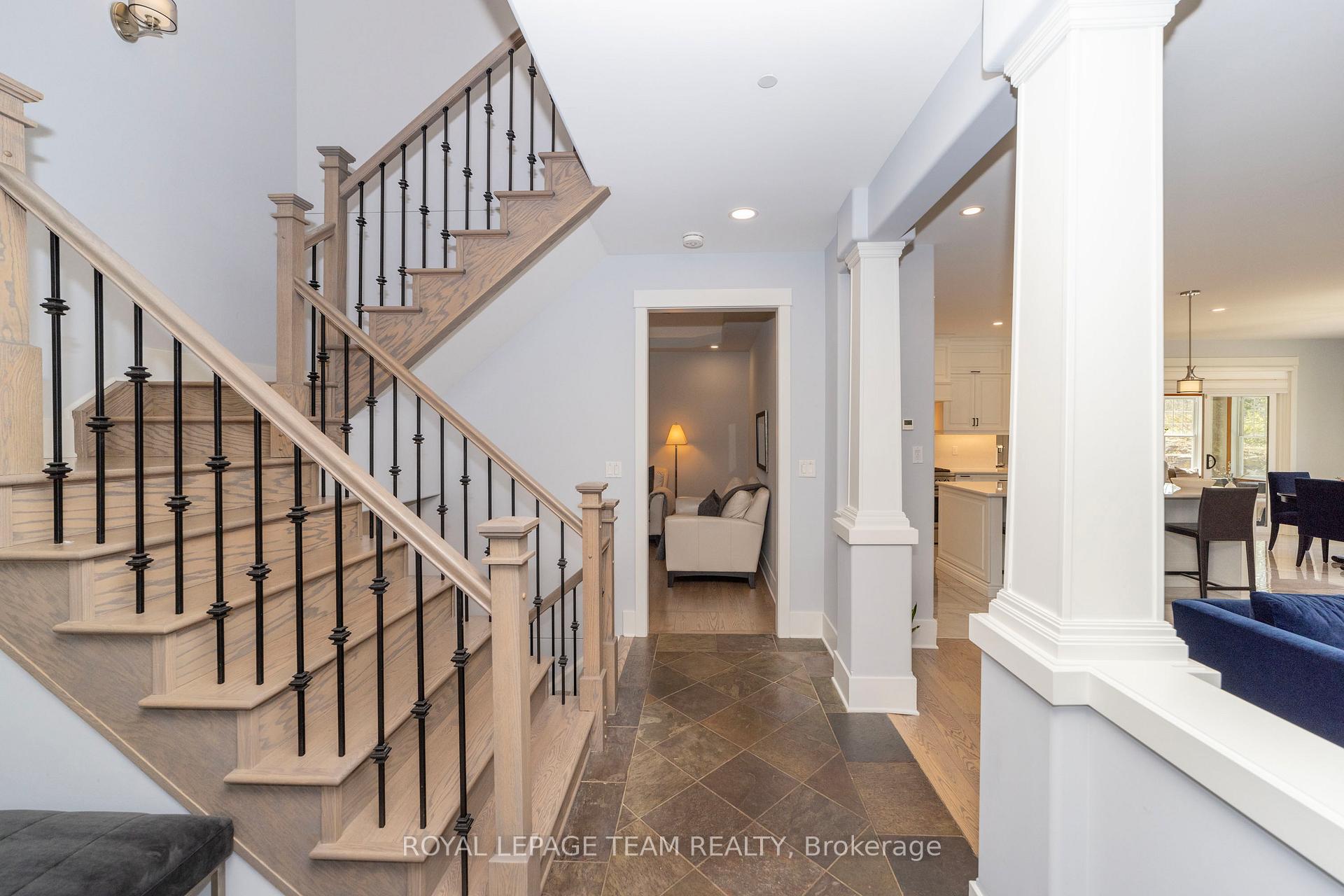 Photo 7 of 284 Ridgeside Farm Drive, Ottawa, Kanata - Kanata (North West) — HOMEH