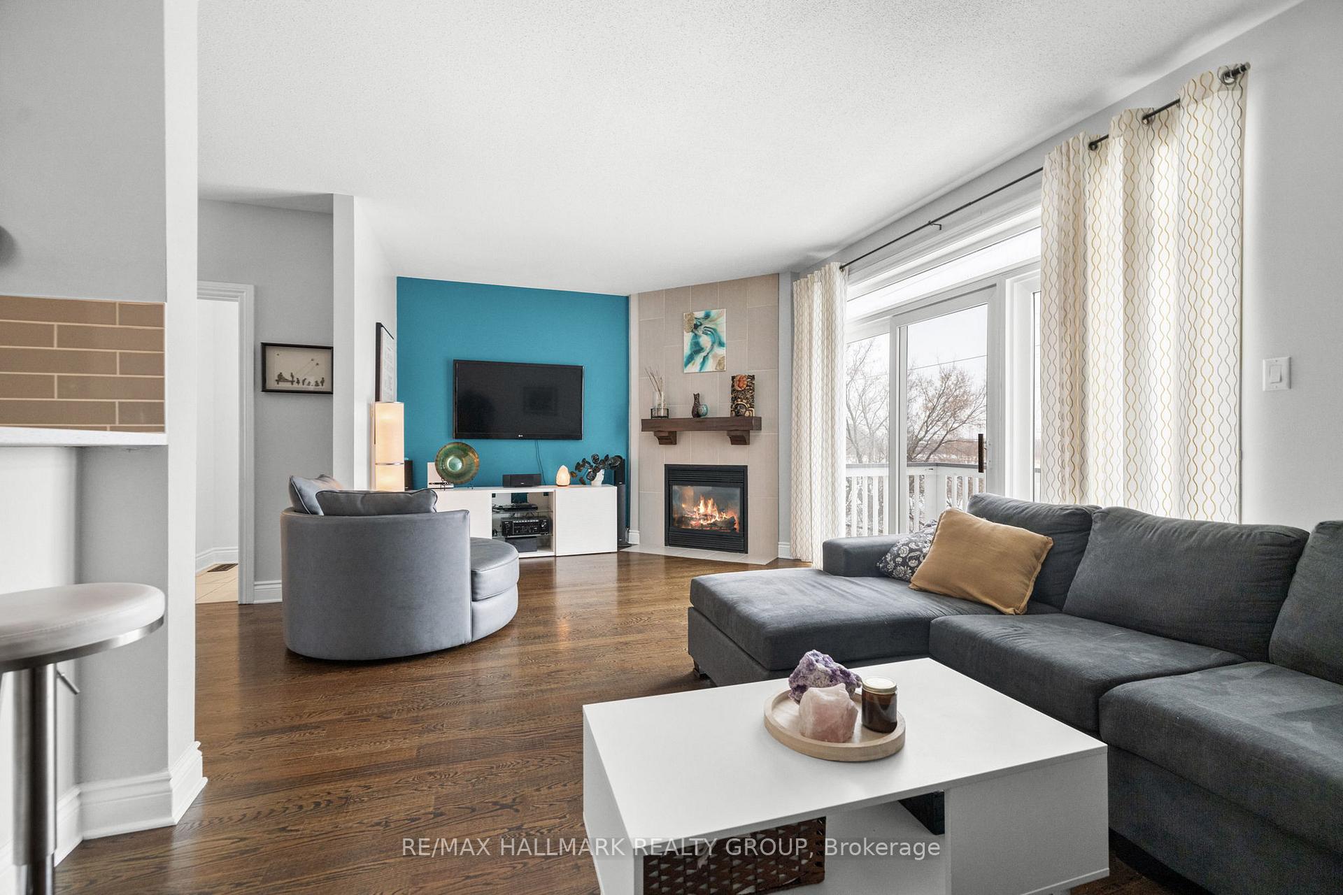 Photo 20 of 76 Castle Glen Crescent, Ottawa, Kanata - Glencairn/Hazeldean — HOMEH