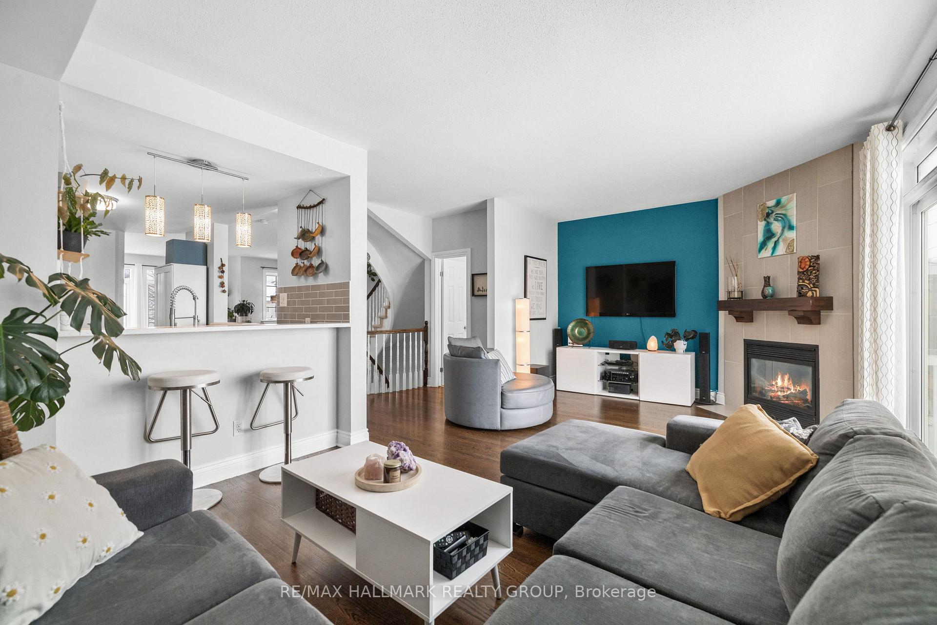 Photo 21 of 76 Castle Glen Crescent, Ottawa, Kanata - Glencairn/Hazeldean — HOMEH