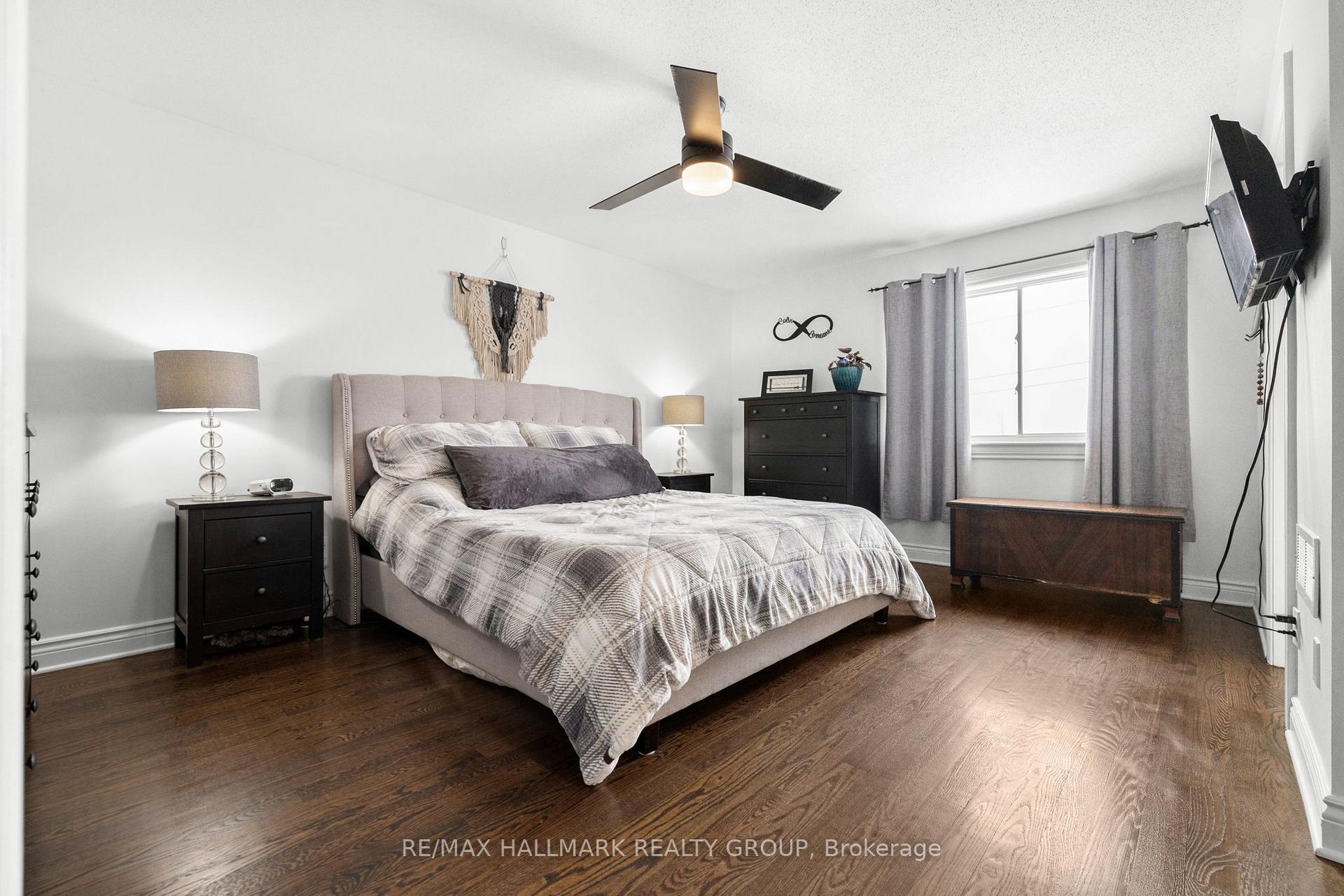Photo 30 of 76 Castle Glen Crescent, Ottawa, Kanata - Glencairn/Hazeldean — HOMEH