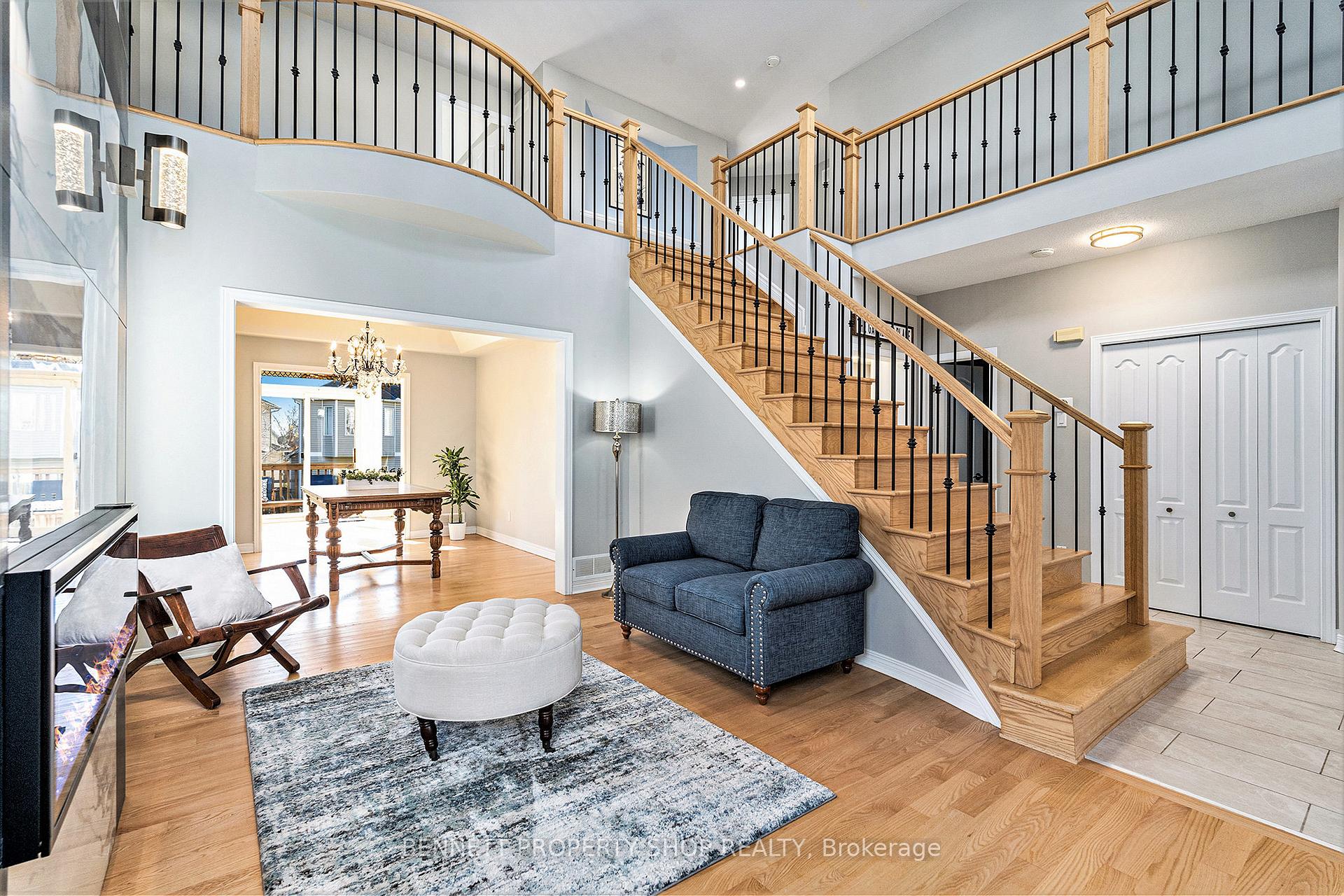 Photo 5 of 4 Wheatley Court, Ottawa, Kanata - Bridlewood — HOMEH