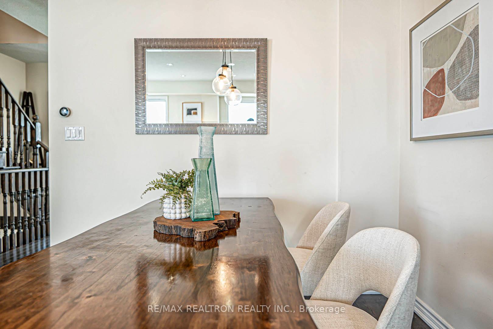Photo 10 of 1 Ruskov Lane, Markham, Cathedraltown — HOMEH